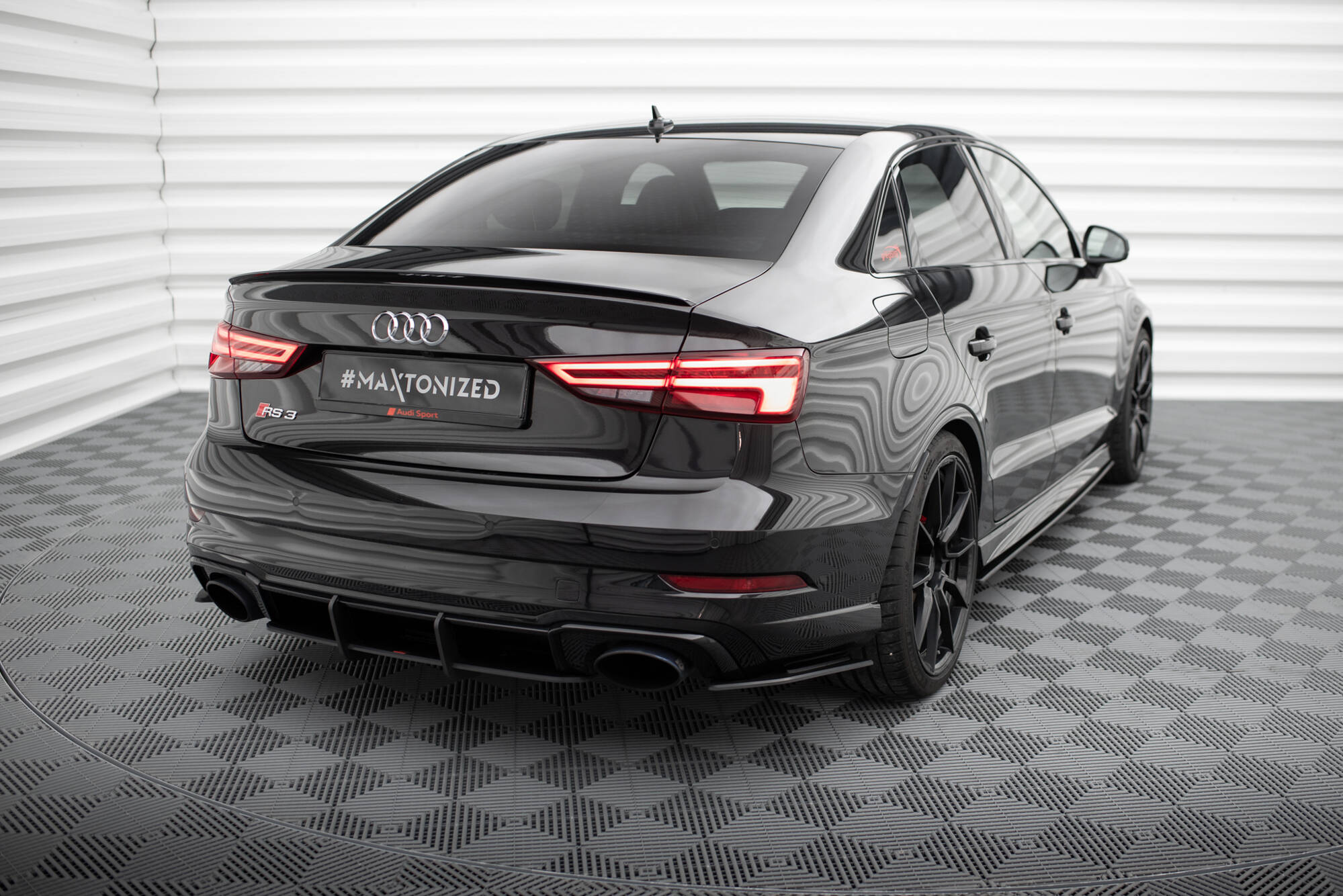 Street Pro Heck Ansatz Flaps passend für Audi RS3 Limousine 8V FL