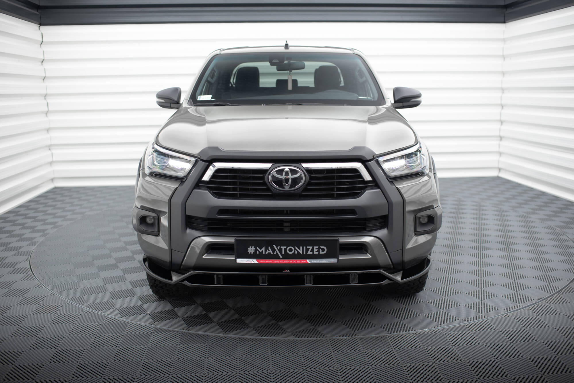 Street+ Spoilerlippe Front Ansatz passend für Toyota Hilux Invincible Mk8 FL schwarz Hochglanz