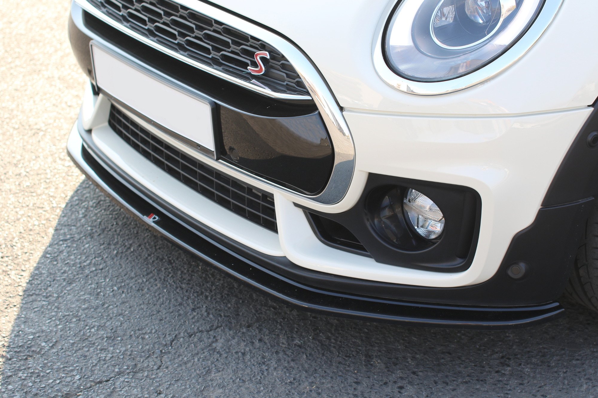 Front Ansatz V.1 für MINI CLUBMAN S MK2 F54 JCW schwarz Hochglanz