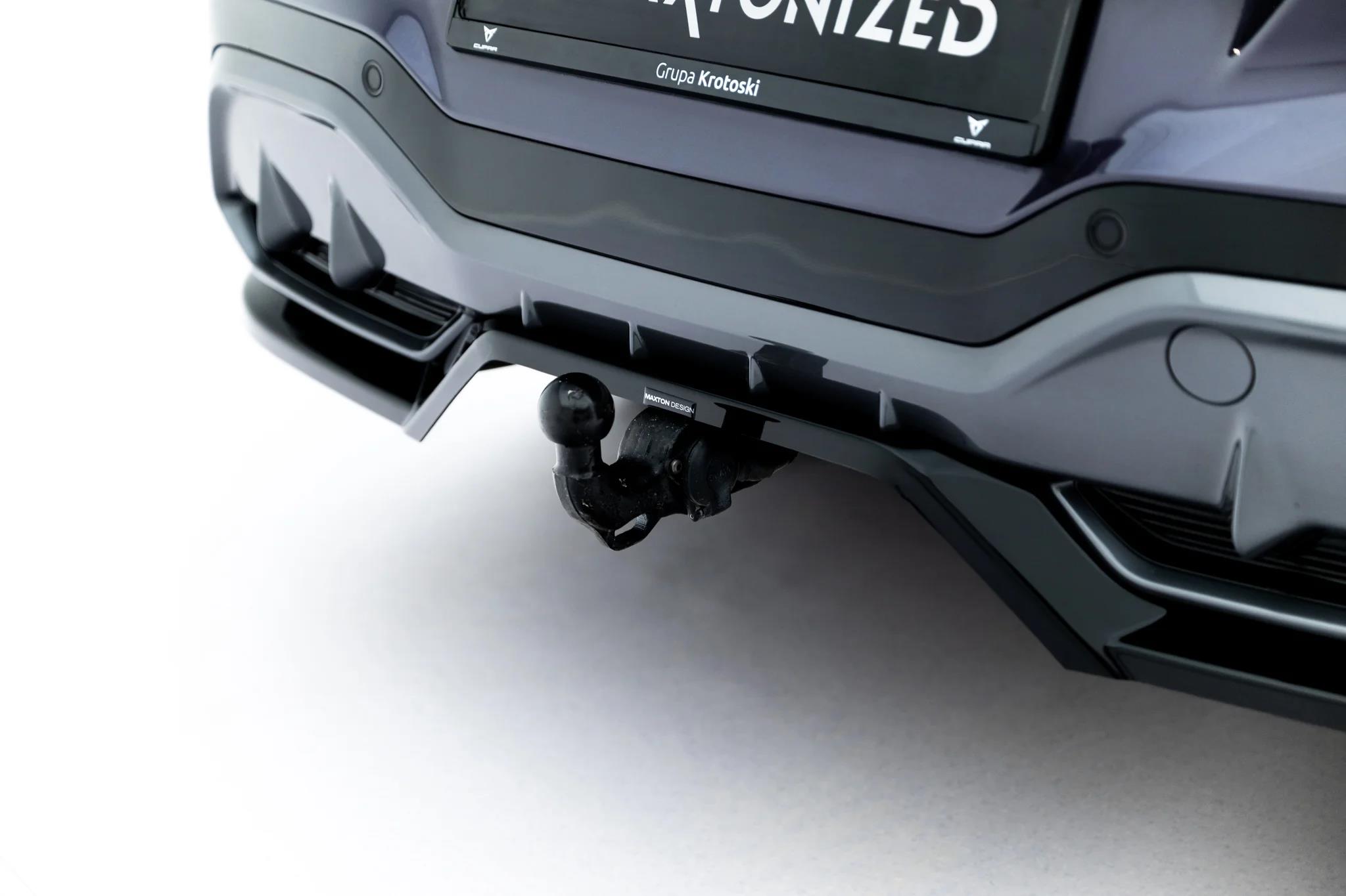 Diffusor Heckansatz passend für V.4 Cupra Terramar Mk1 mit AHK schwarz Hochglanz