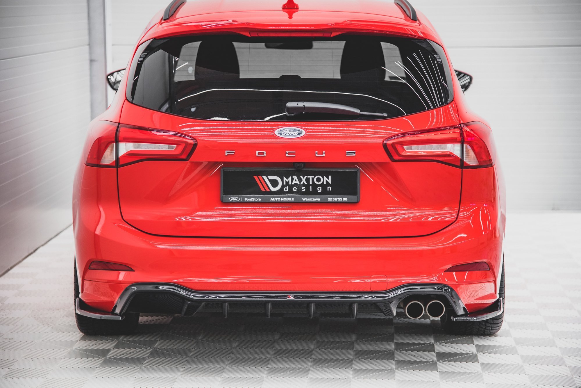 Street+ Heck Ansatz Flaps V.4 passend für Ford Focus ST-Line Kombi Mk4 schwarz Hochglanz