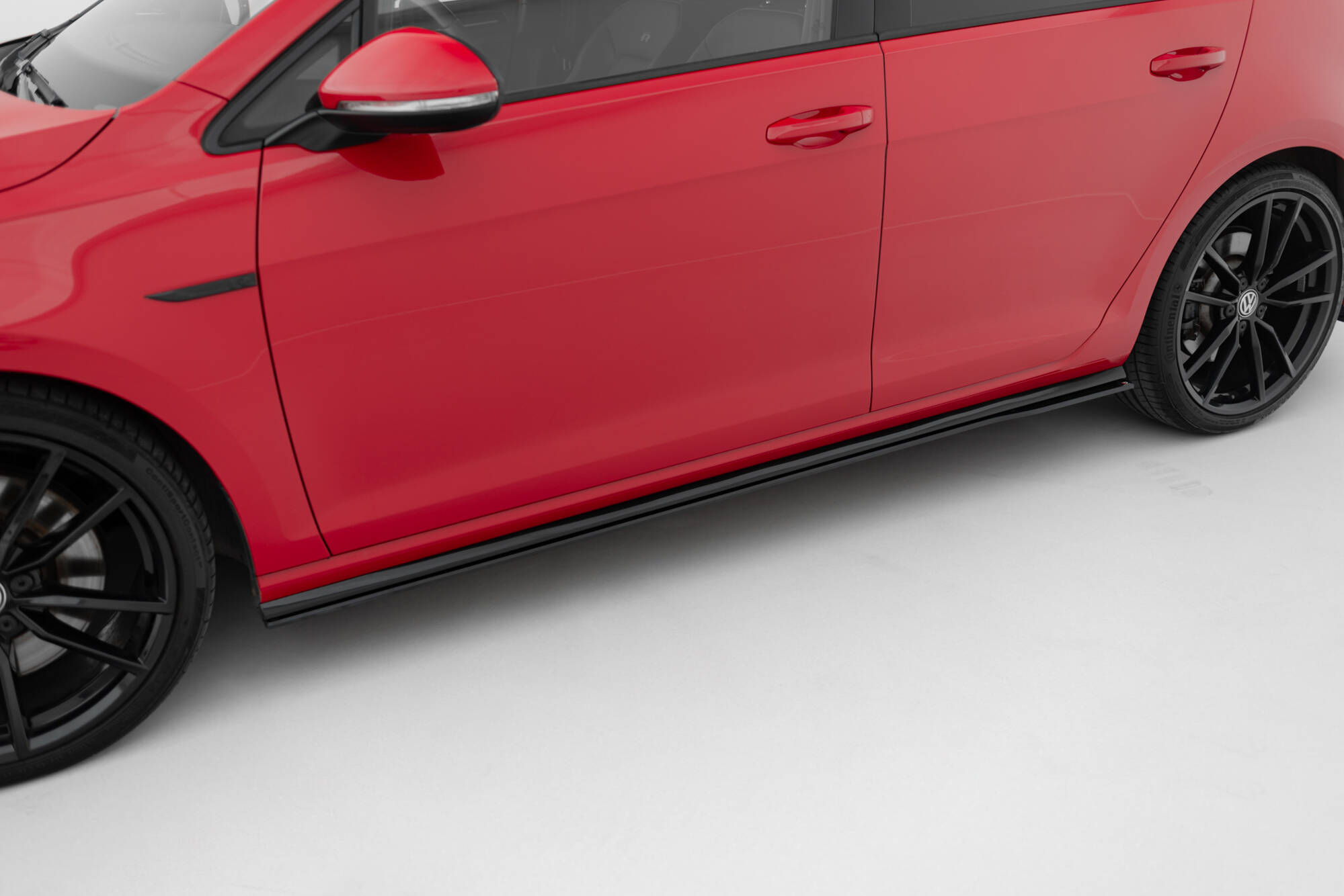 Street Pro Seitenschweller Leisten passend für VW Golf 7 R FL rot
