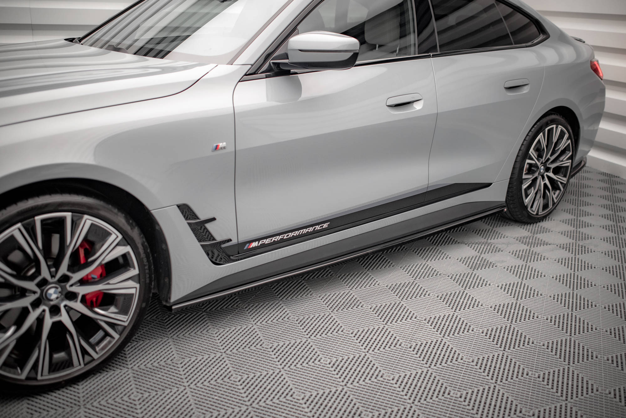 Street+ Seitenschweller Leisten V.1 passend für BMW 4er Gran Coupe M-Paket / M440i G26 schwarz Hochglanz