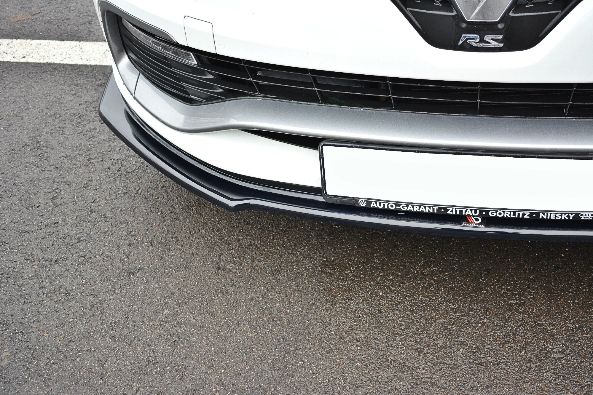 Front Ansatz für Renault Clio Mk4 RS schwarz Hochglanz