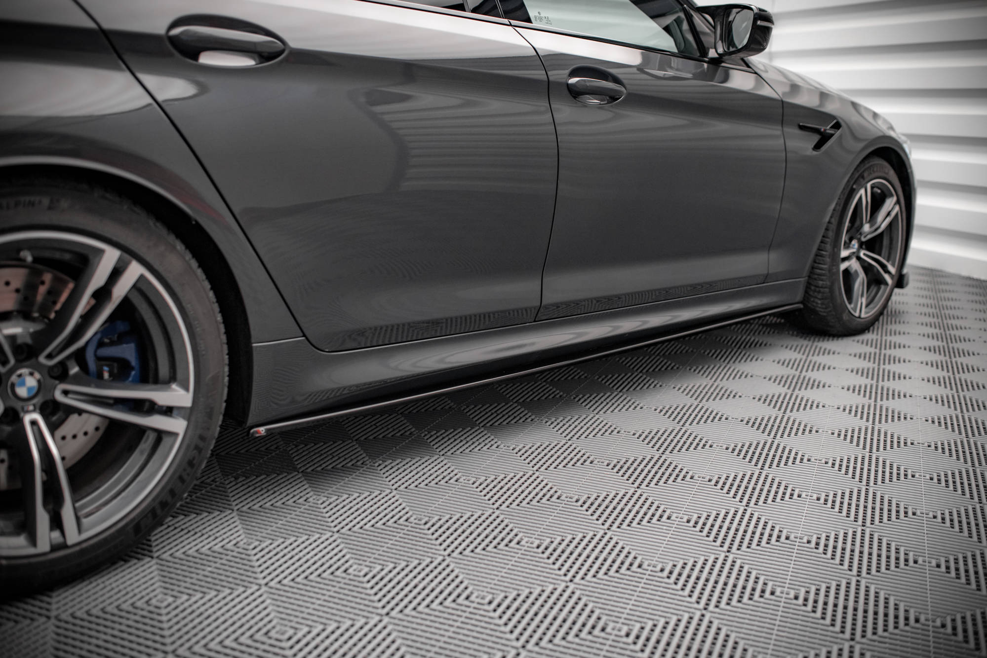 Seitenschweller Ansatz für BMW M5 F90 schwarz Hochglanz
