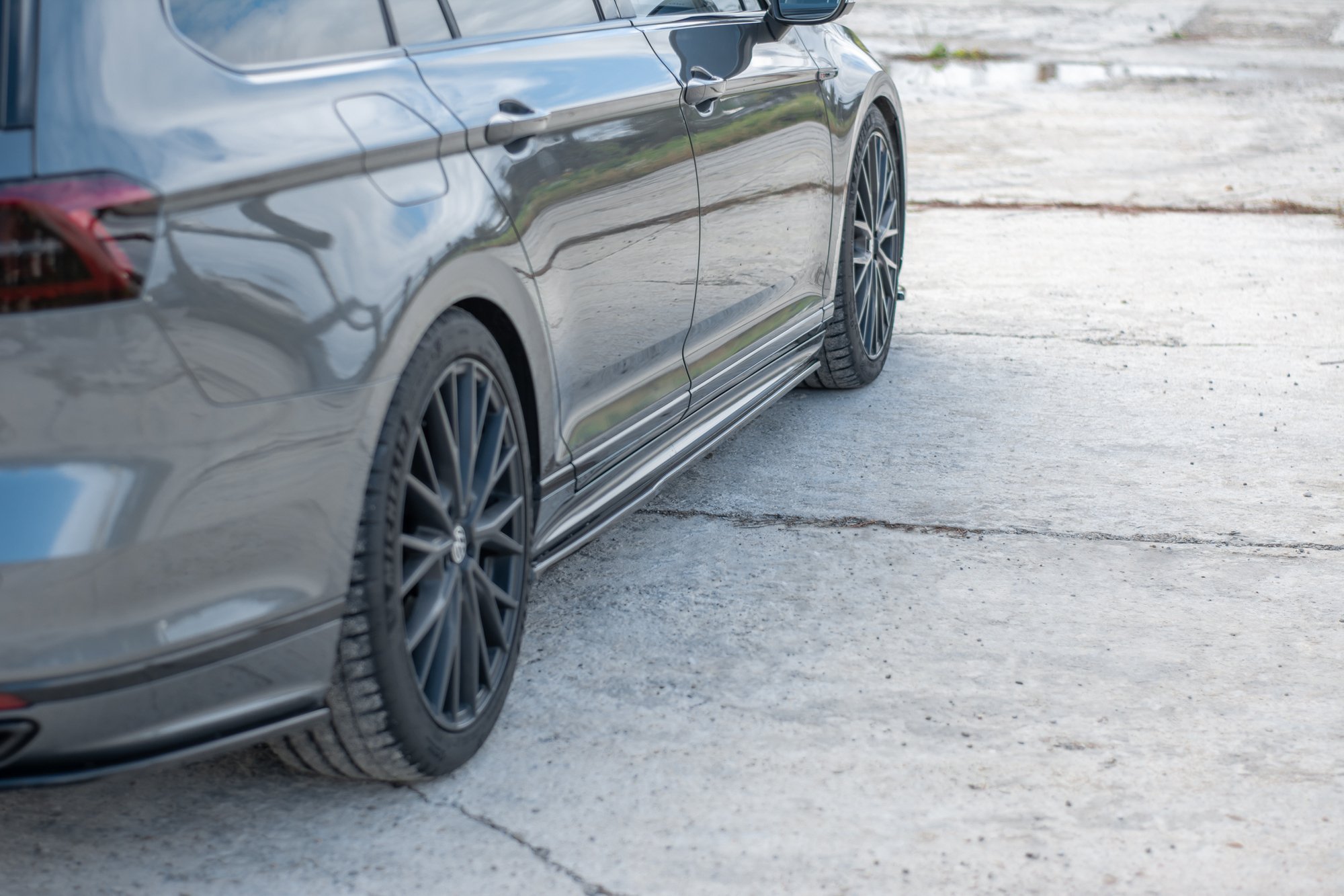 Seitenschweller Ansatz für VW Passat R-Line B8 schwarz Hochglanz