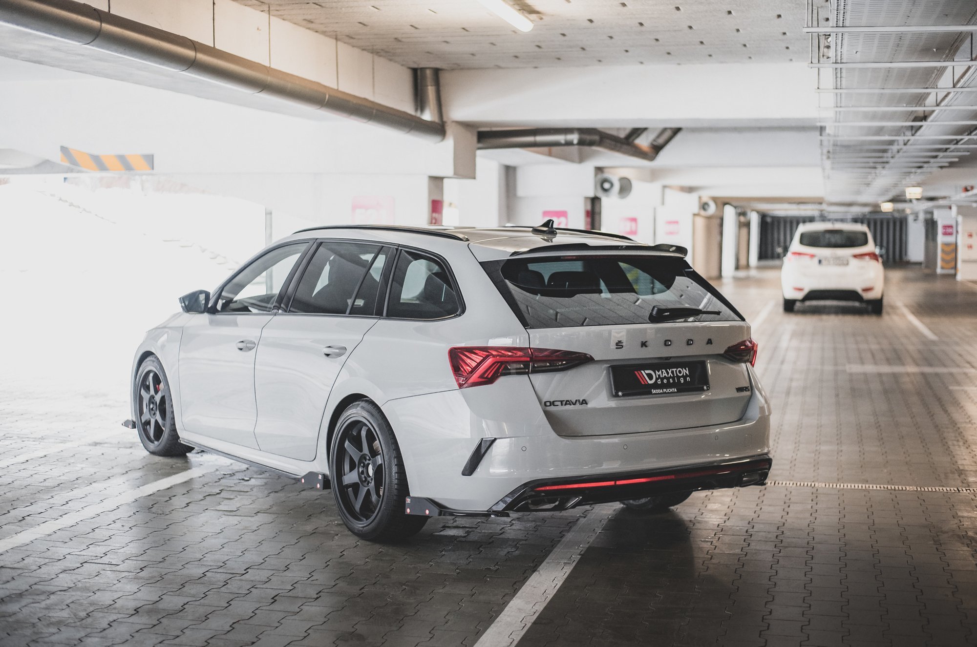 Street+ Heck Ansatz Flaps V.2 passend für Skoda Octavia RS Combi / Liftback Mk4 / Mk4 FL