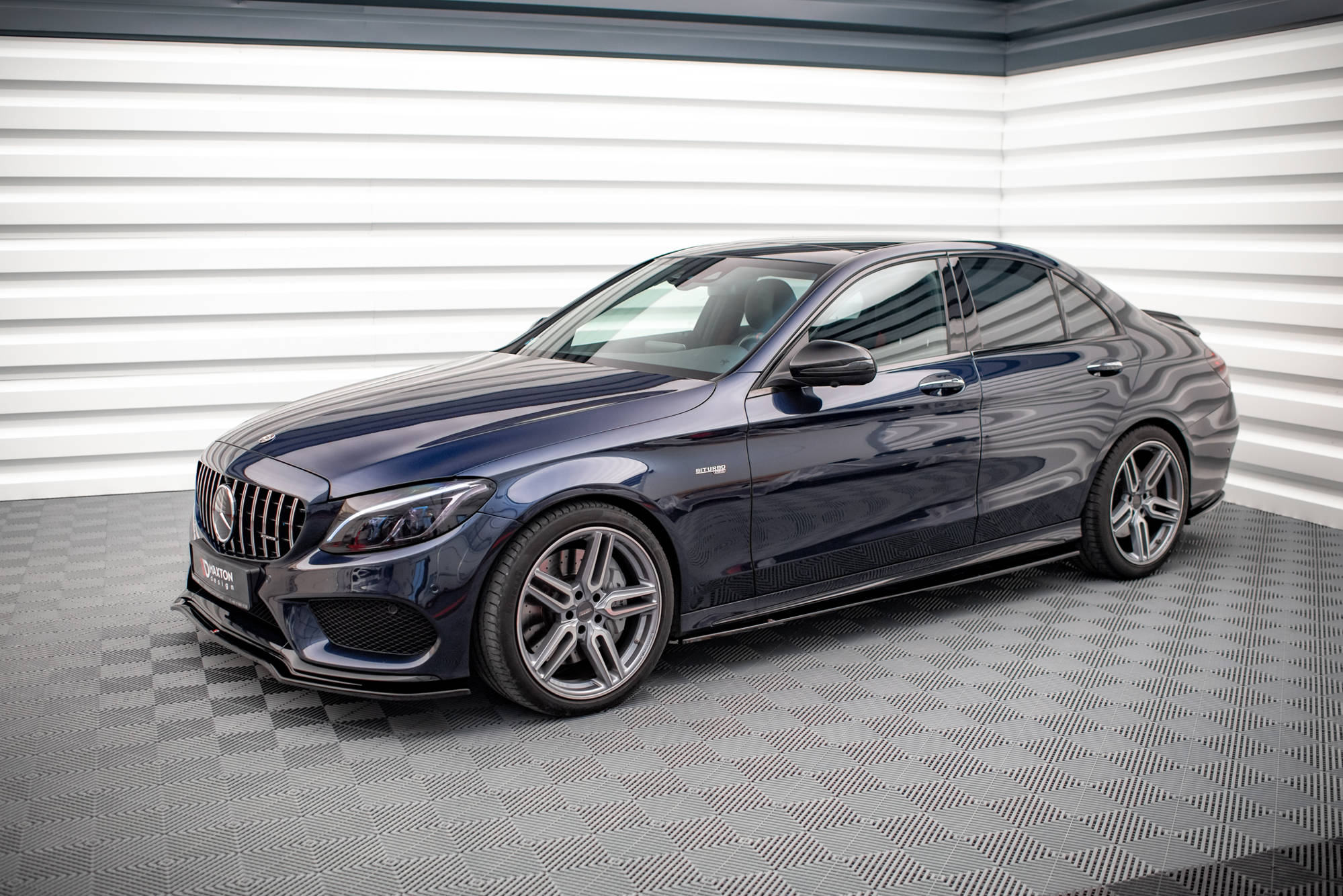 Seitenschweller Ansatz für Mercedes-AMG C 43 / AMG-Line W205 schwarz Hochglanz