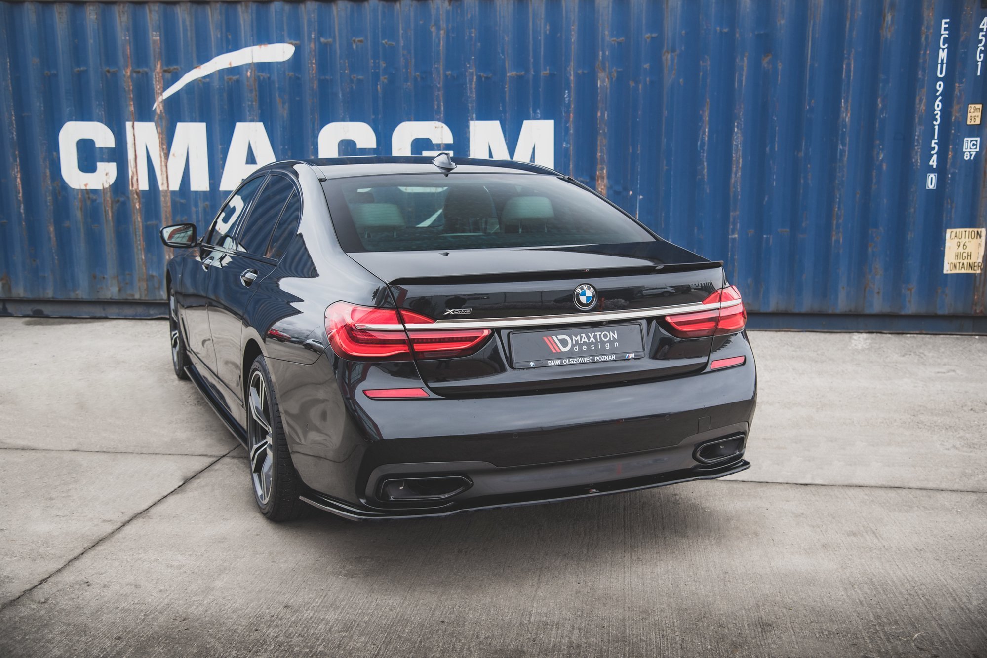 Street+ Mittlerer Diffusor Heck Ansatz passend für BMW 7 M-Paket G11 /G12 schwarz Hochglanz