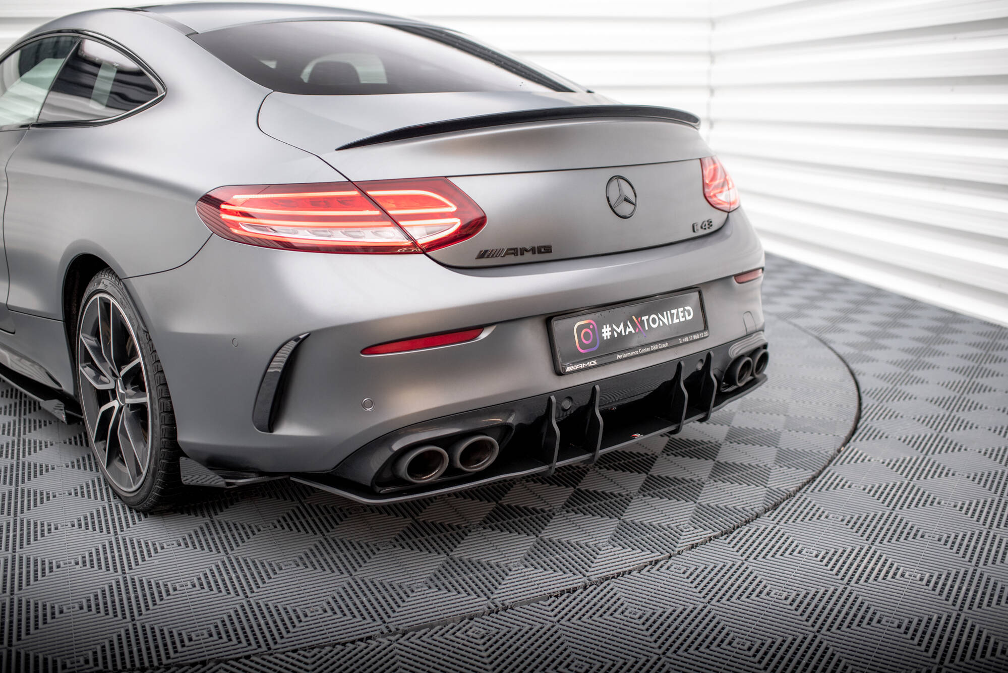 Street Pro Heckschürze Heck Ansatz Diffusor passend für Mercedes-AMG C43 Coupe / Cabrio C205 FL / A205 FL