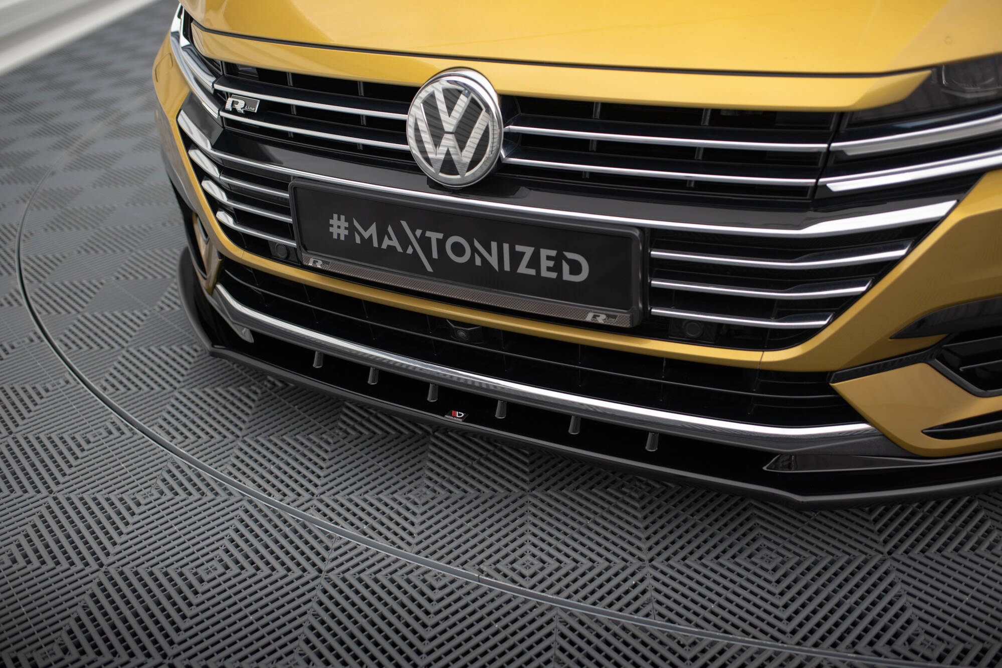 Street+ Spoilerlippe Front Ansatz V.3 passend für VW Arteon R-Line Limousine / Shooting Brake Mk1 schwarz Hochglanz