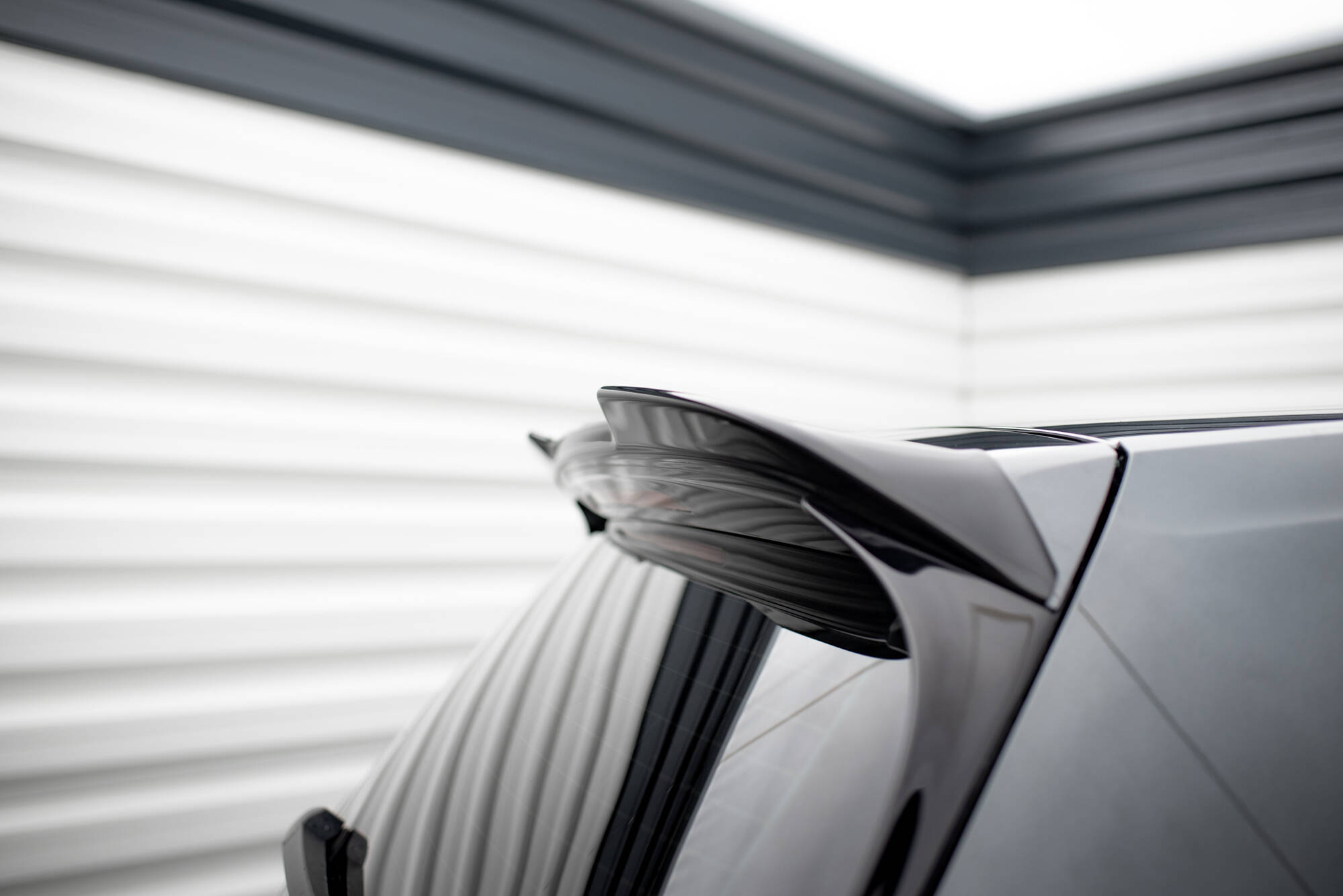 Heck Spoiler Aufsatz Abrisskante 3D passend für VW Golf R / R-Line / GTI Mk7 schwarz Hochglanz