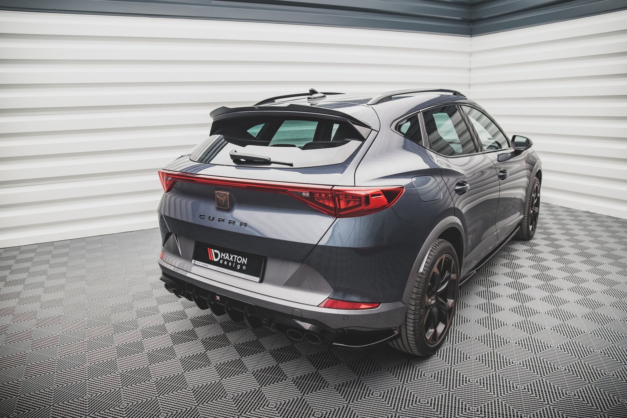 Heckansatz Diffusor V.1 passend für CUPRA Formentor Mk1 / Mk1 FL schwarz Hochglanz
