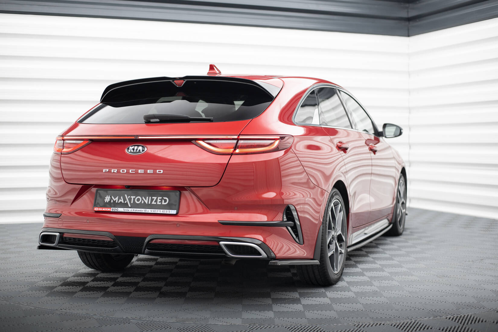 Spoiler CAP für Kia ProCeed GT / GT-Line Mk1 schwarz Hochglanz