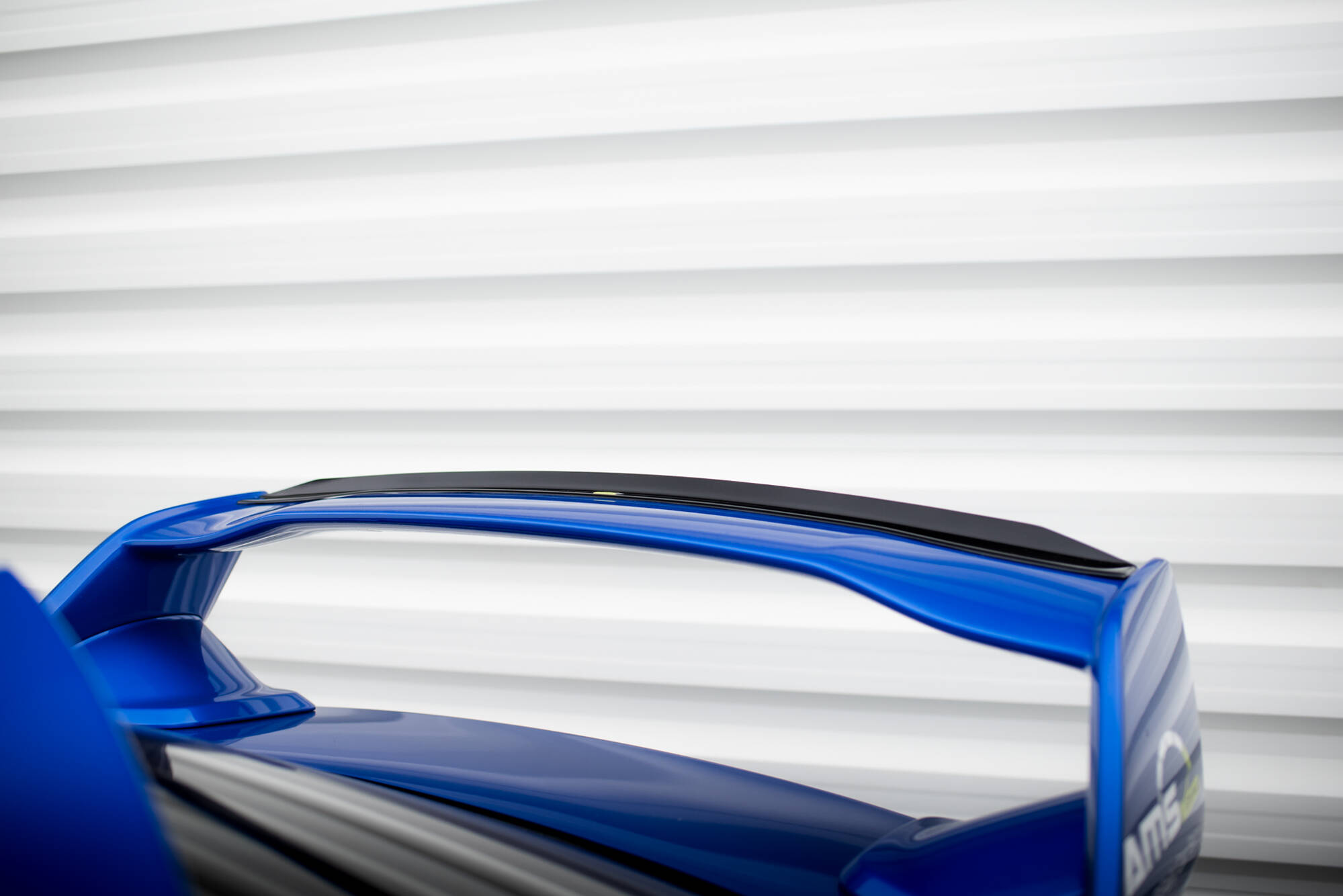 Spoiler CAP für Subaru Impreza WRX STI Mk1 schwarz Hochglanz