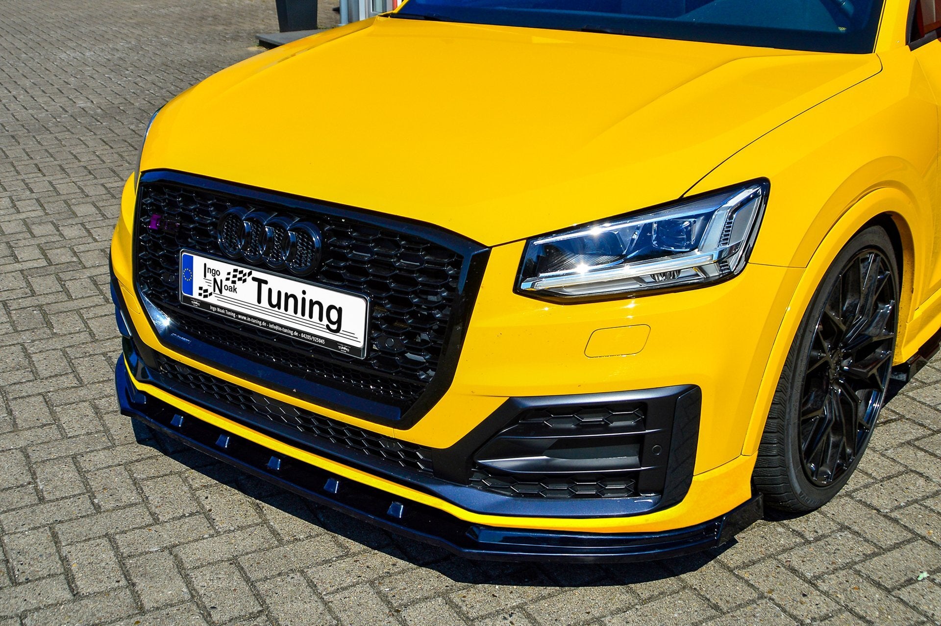 Cup Frontspoilerlippe mit Wing für Audi Q2 Sport GA aus ABS Carbon Optik