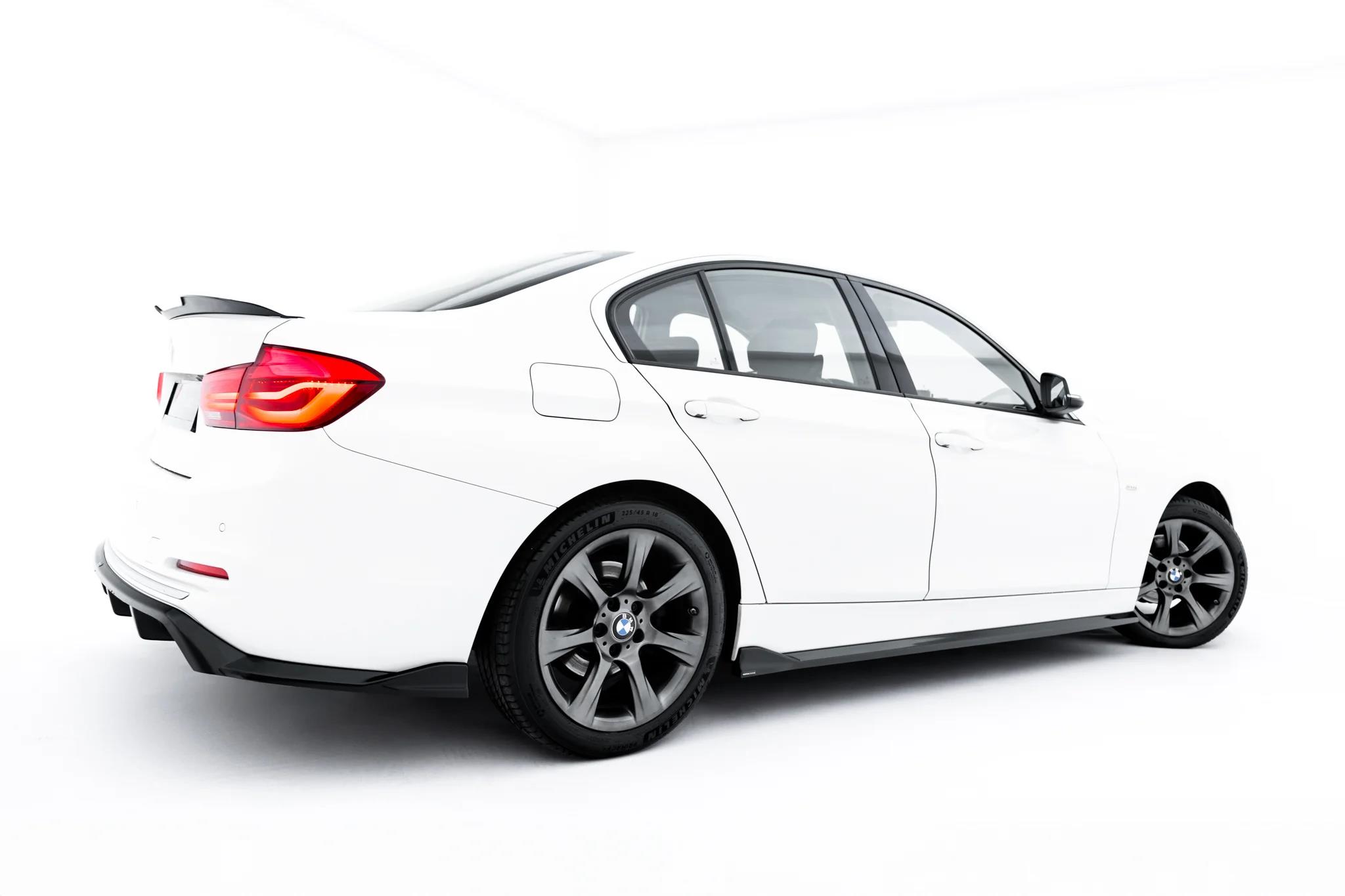Seitenschweller Ansatz Paar passend für BMW 3er Sportline Limousine / Touring F30 / F31 schwarz Hochglanz