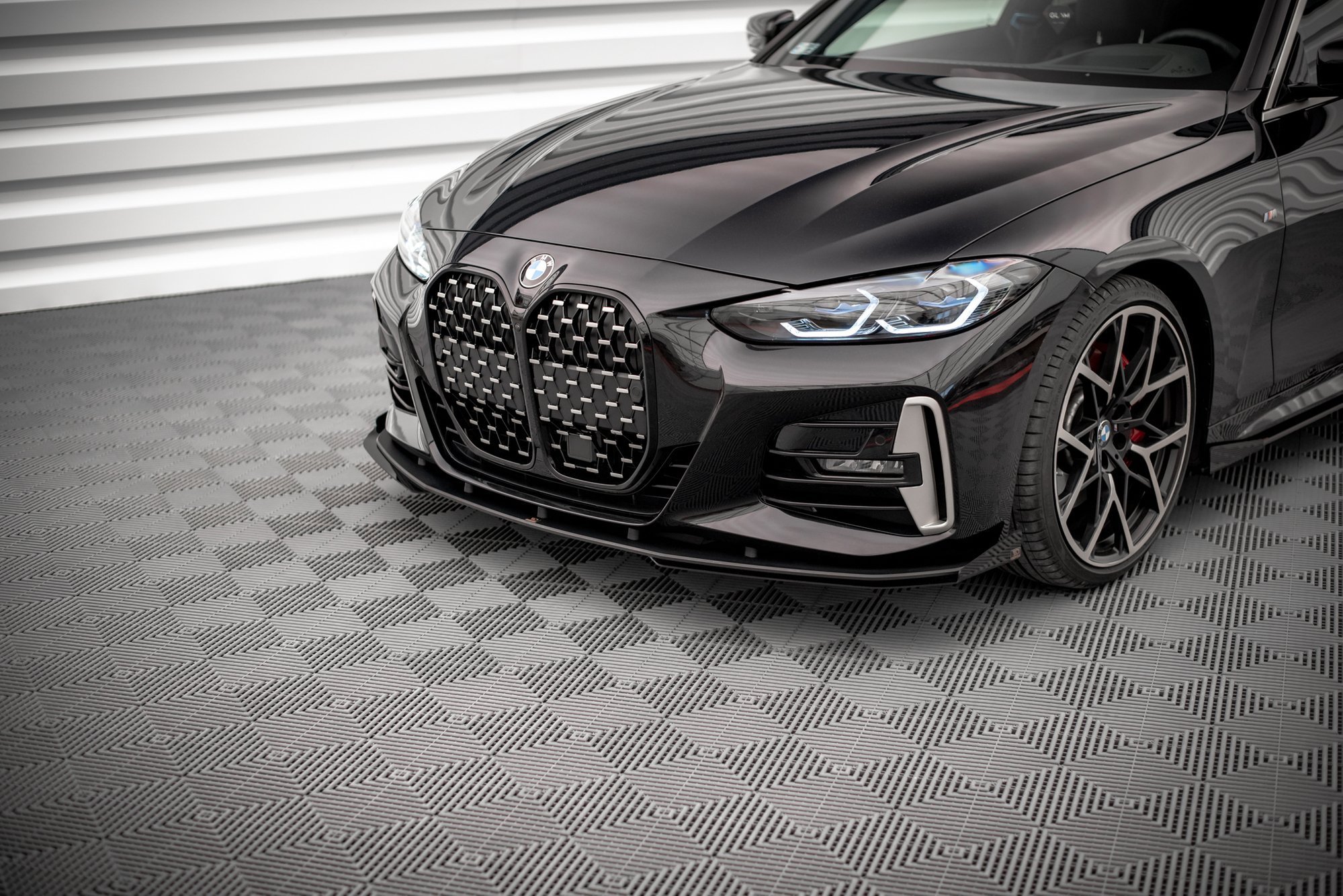 Street Pro Spoilerlippe Front Ansatz passend für BMW 4er M-Paket G22 rot+ Hochglanz Flaps