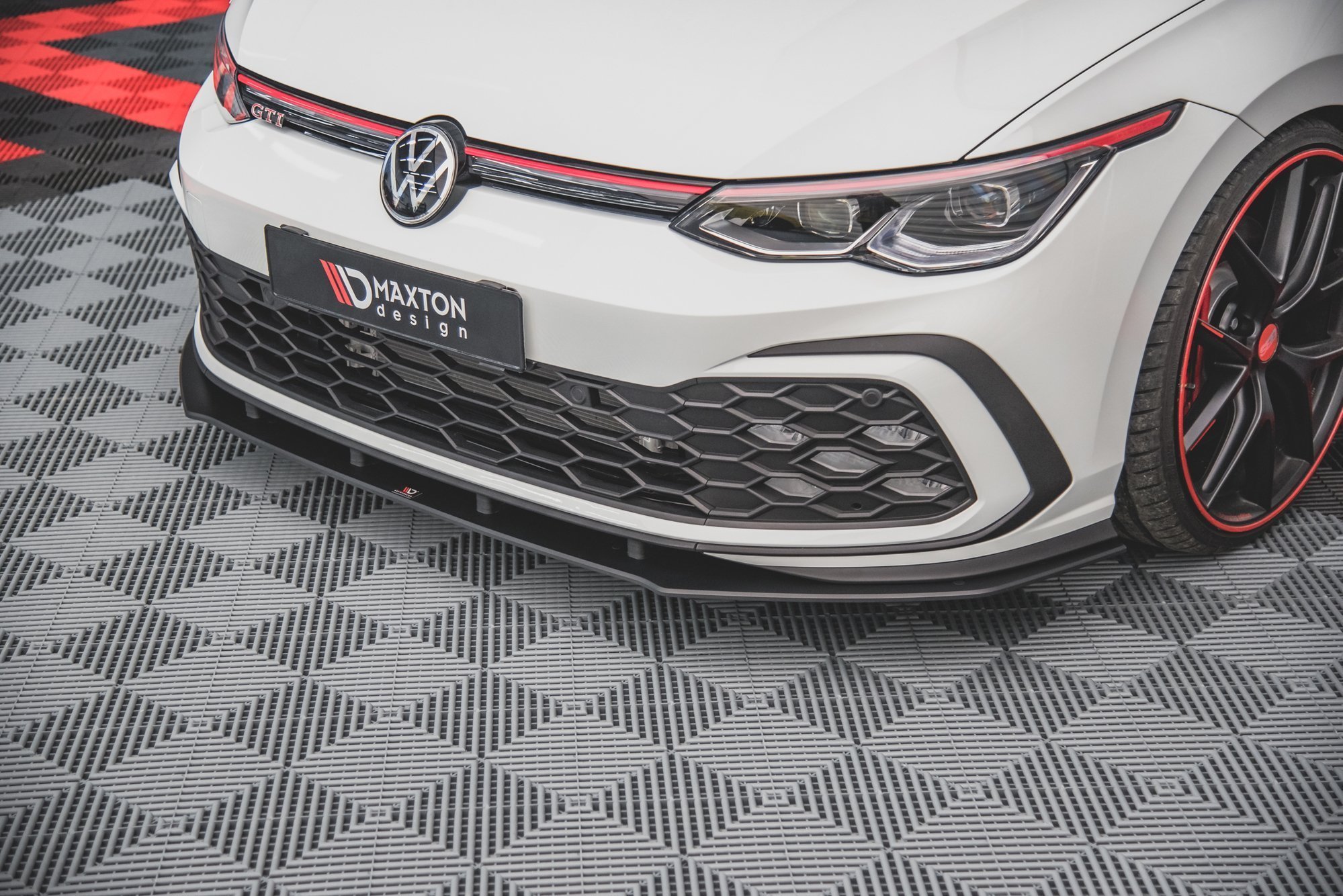 Street Pro Spoilerlippe Front Ansatz passend für VW Golf GTI / GTE / GTD / R-Line Mk8