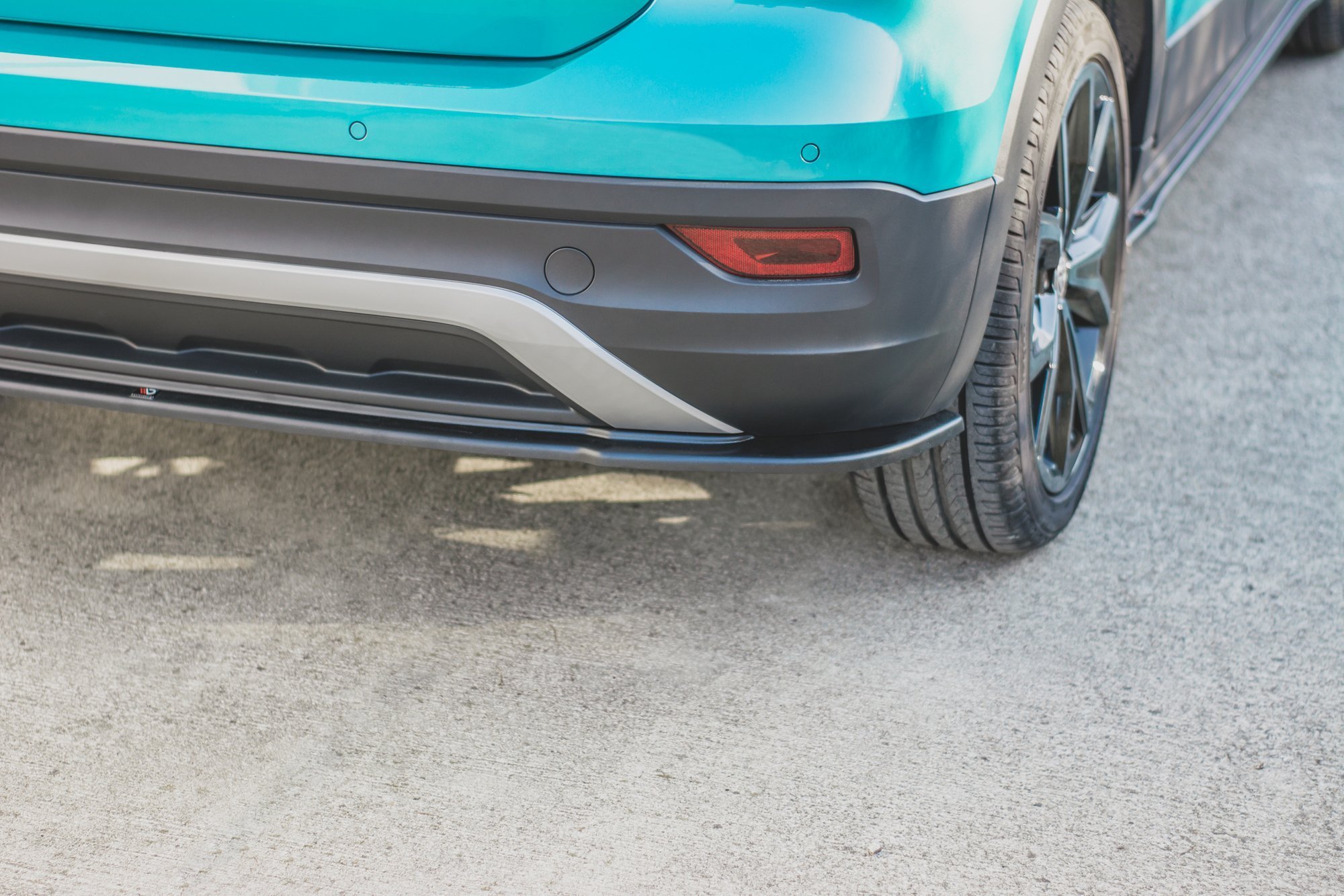 Heckansatz VW T-Cross schwarz Hochglanz