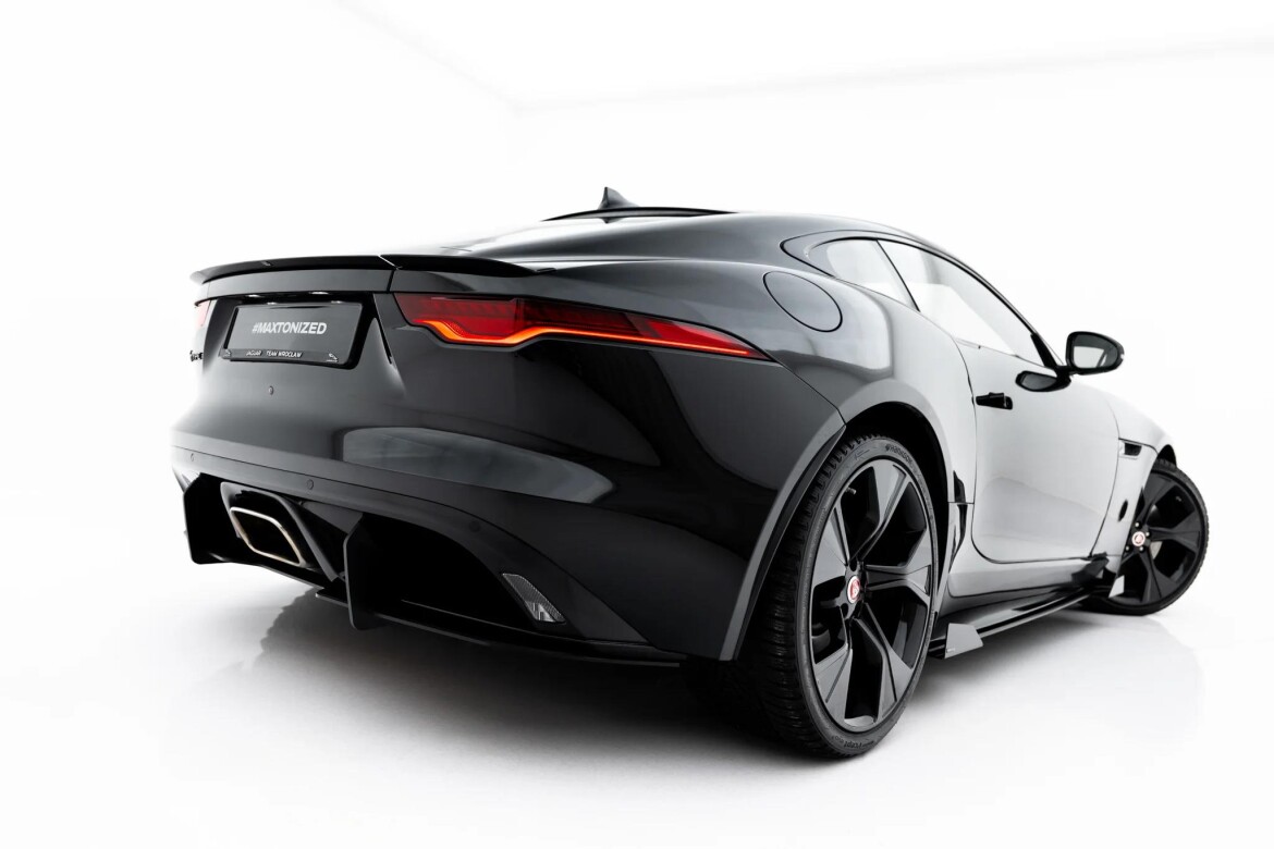 Heckansatz Diffusor passend für Jaguar F-Type X152 Facelift 2 schwarz-rot