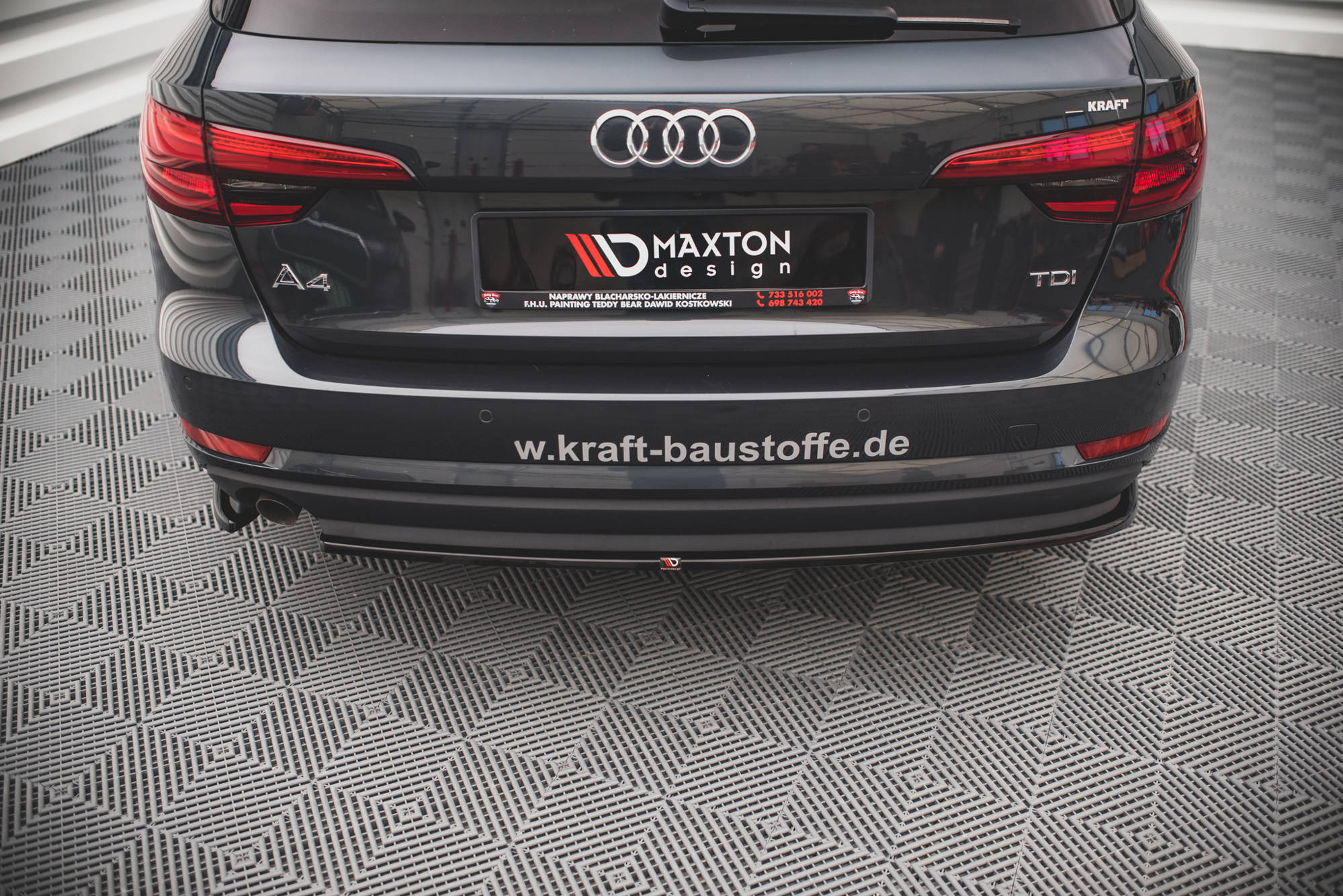 Street+ Heck Ansatz Flaps passend für Audi A4 B9 schwarz Hochglanz