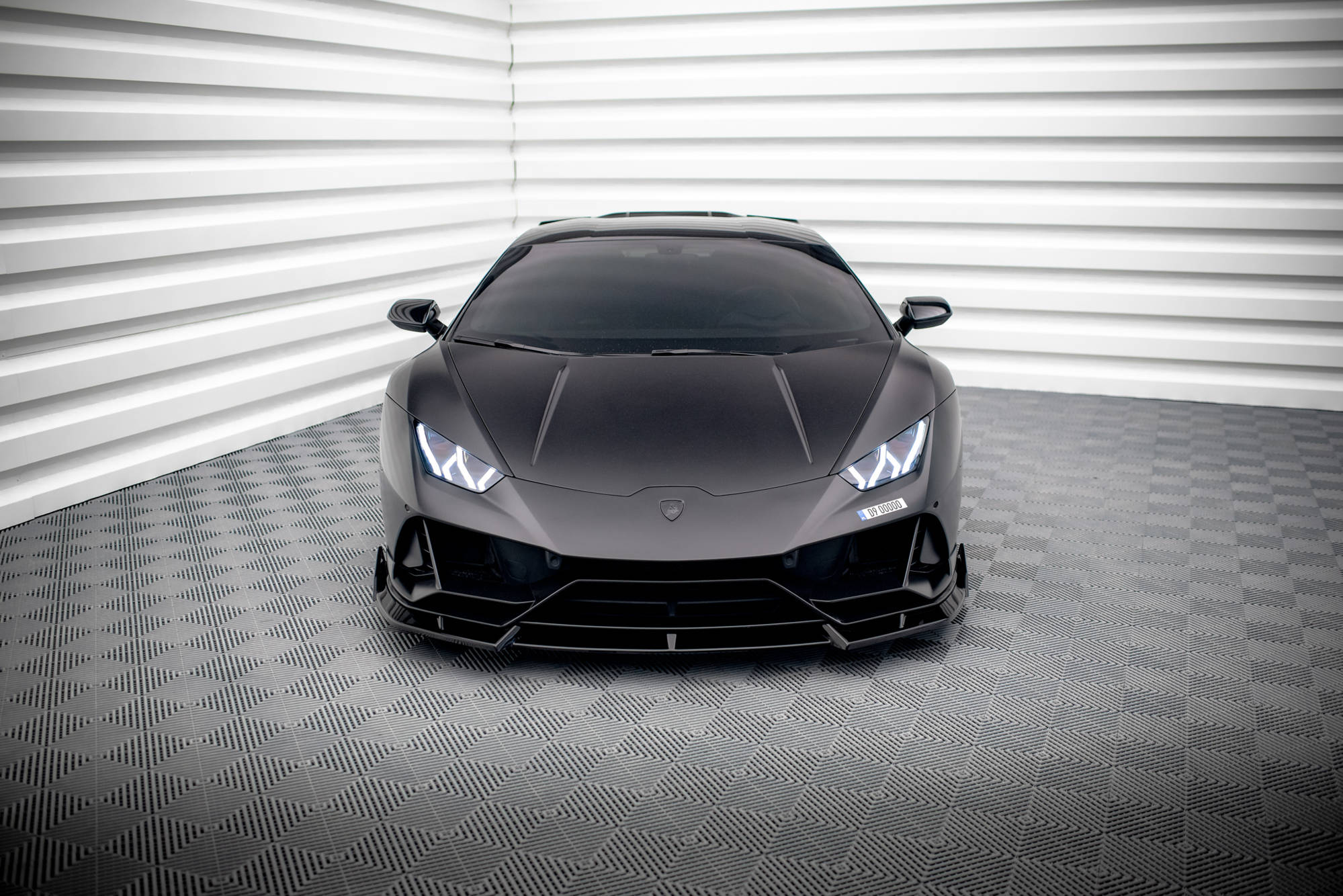 Frontlippe passend für Lamborghini Huracan EVO AWD schwarz Hochglanz
