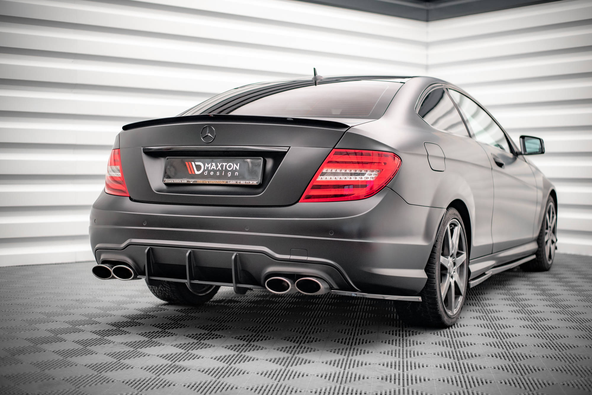 Street Pro Heckschürze Heck Ansatz Diffusor passend für Mercedes C Coupe AMG-Line C204 rot