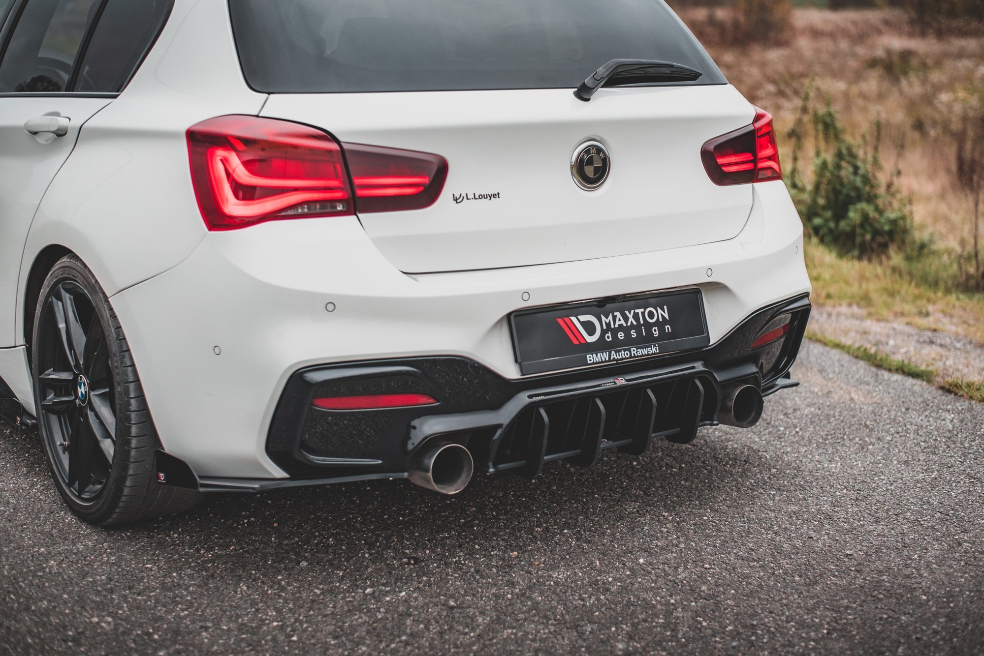 Street Pro Heckschürze Heck Ansatz Diffusor V.4 passend für BMW M140i rot