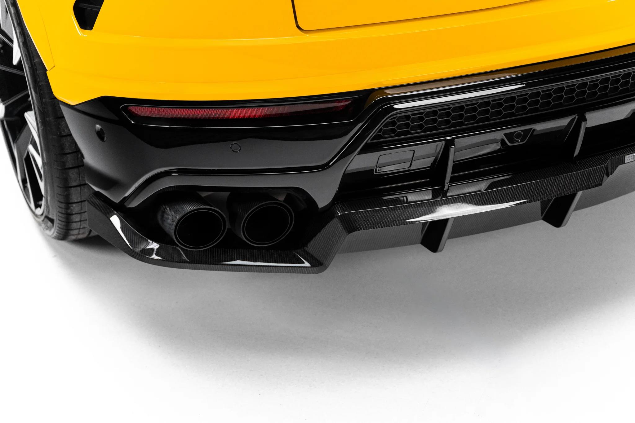 Prepreg Carbon Fiber Rear Splitter (mit einem vertikalem balken) Lamborghini Urus Mk 1