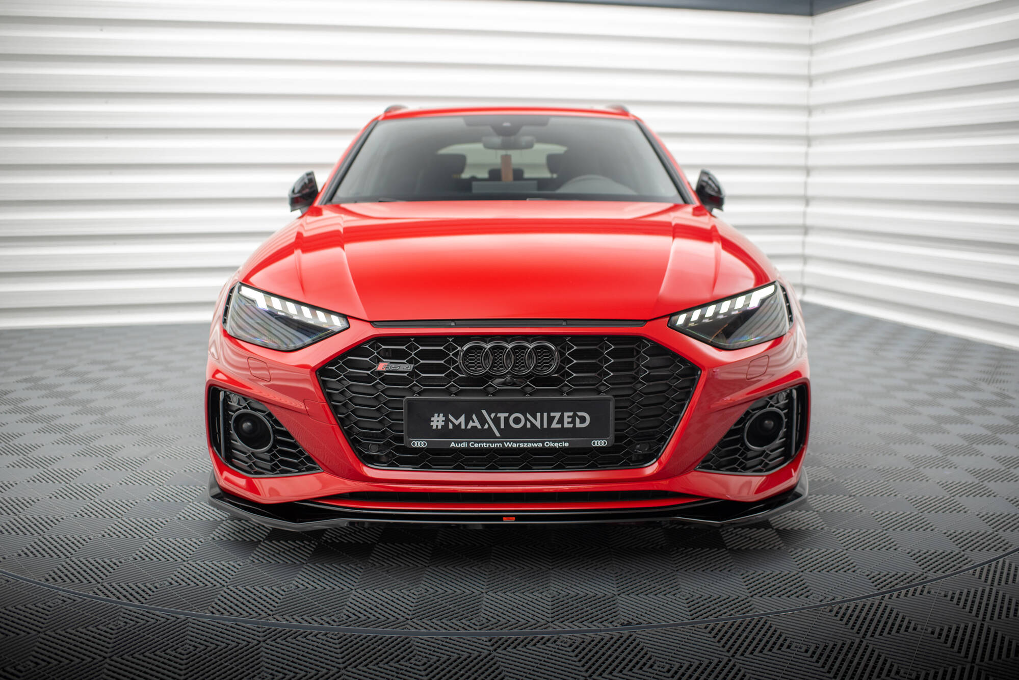 Street+ Spoilerlippe Front Ansatz V.1 passend für Audi RS4 B9 FL schwarz Hochglanz