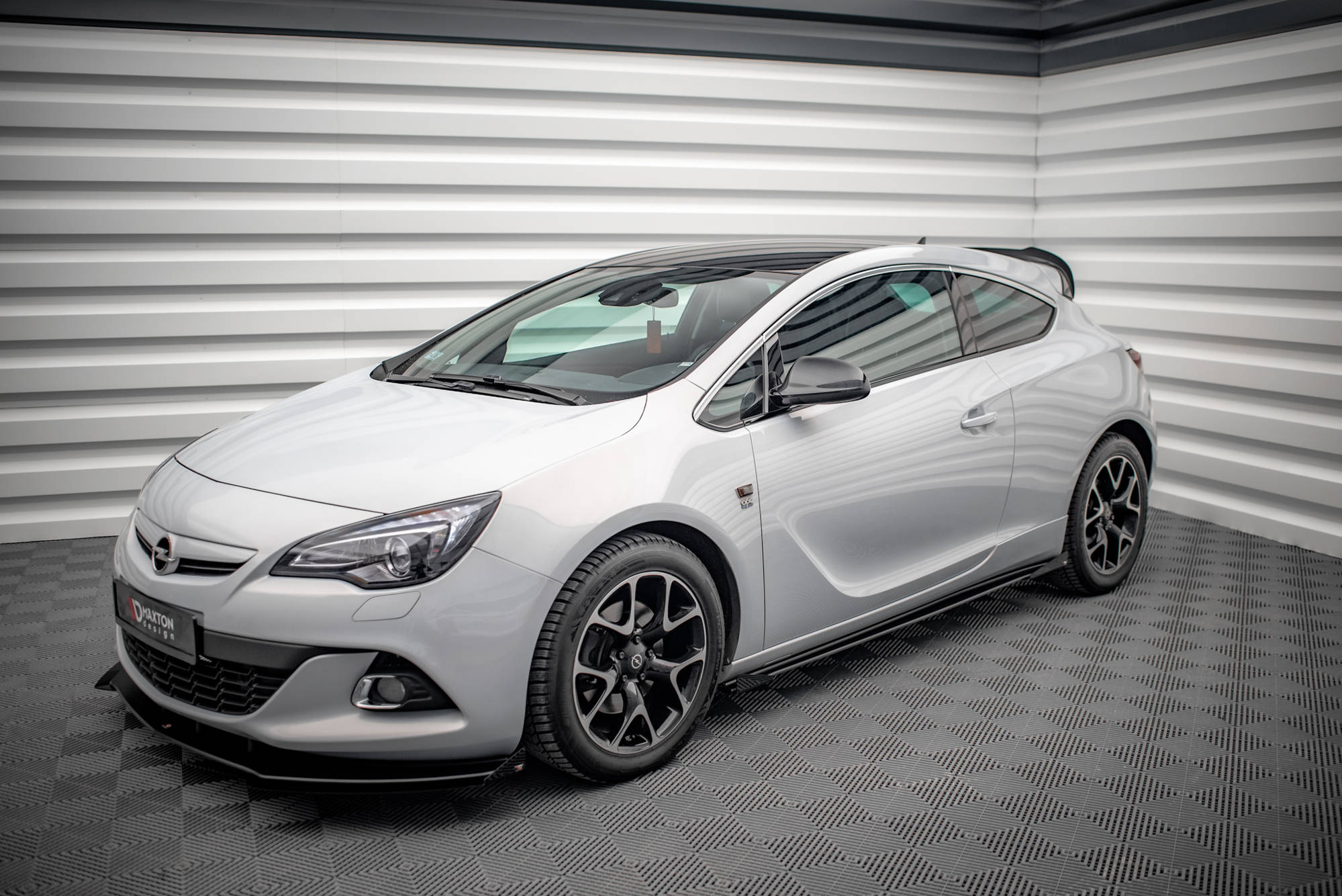Seitenschweller Flaps passend für Opel Astra GTC OPC-Line J schwarz Hochglanz