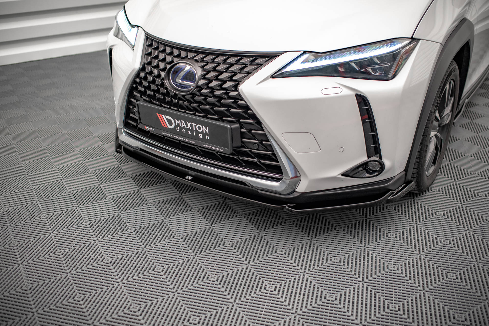 Street+ Spoilerlippe Front Ansatz passend für Lexus UX F-Sport Mk1 schwarz Hochglanz