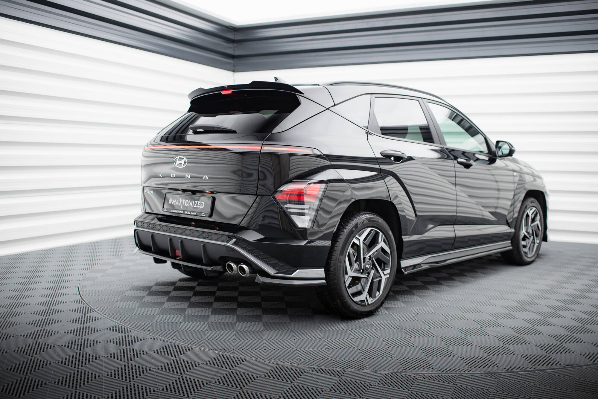 Heck Spoiler Aufsatz Abrisskante passend für Hyundai Kona N-Line Mk2 schwarz Hochglanz