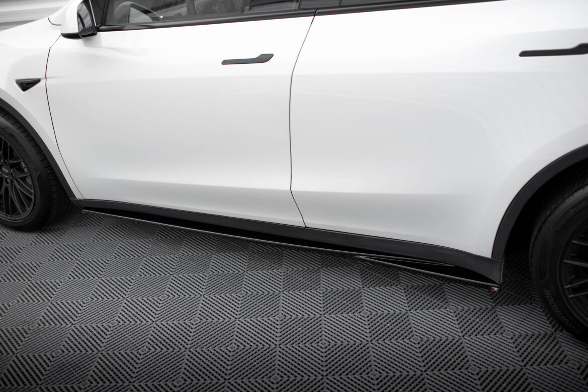 Seitenschweller Ansatz V.1 passend für Tesla Model Y schwarz Hochglanz