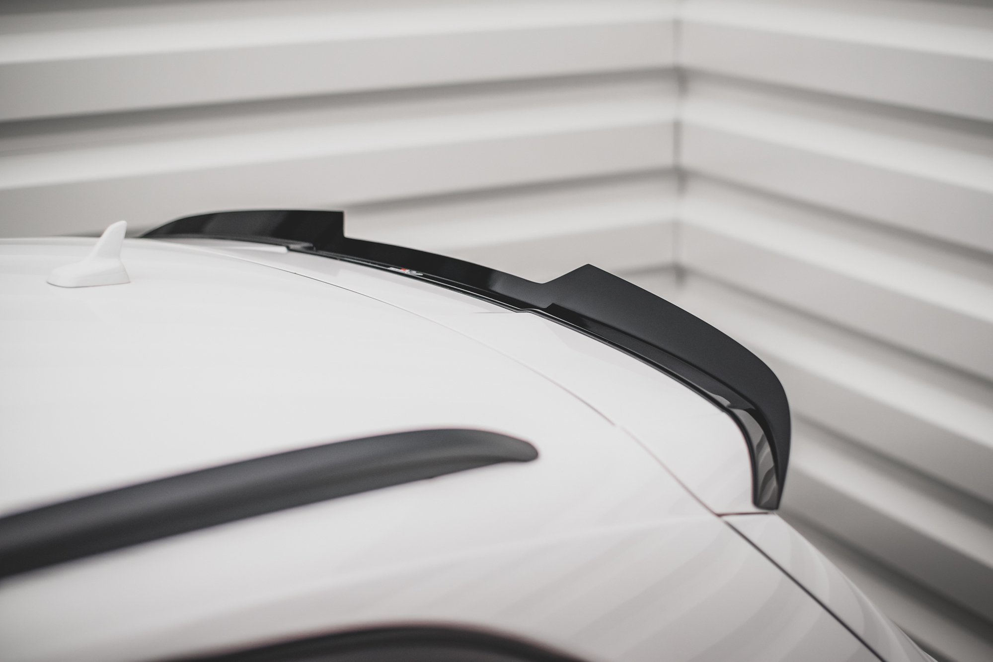 Heck Spoiler Aufsatz Abrisskante passend für Audi SQ5 / Q5 S-Line Mk1 8R schwarz Hochglanz