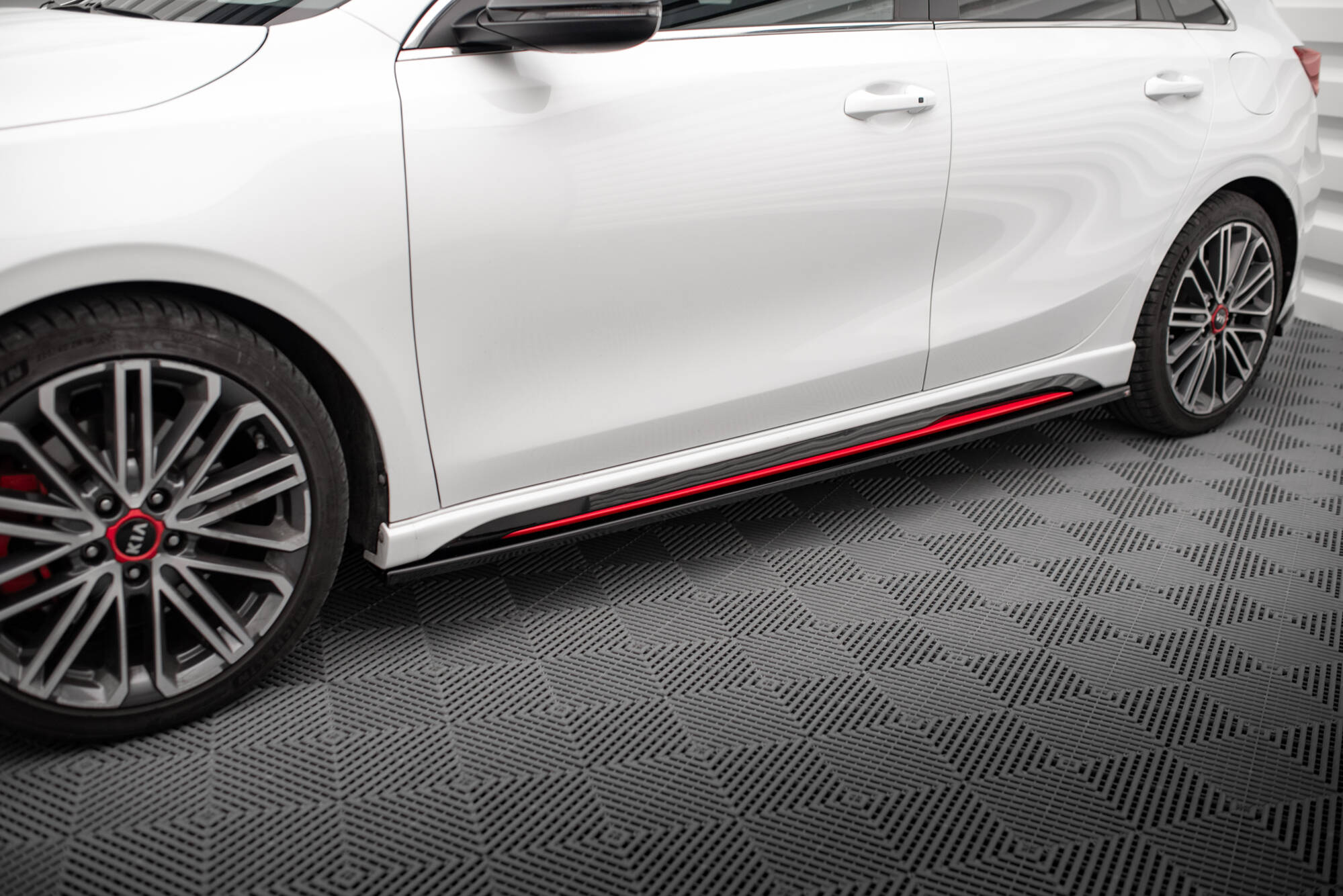 Street+ Seitenschweller Leisten passend für Kia Ceed GT Mk3 schwarz Hochglanz