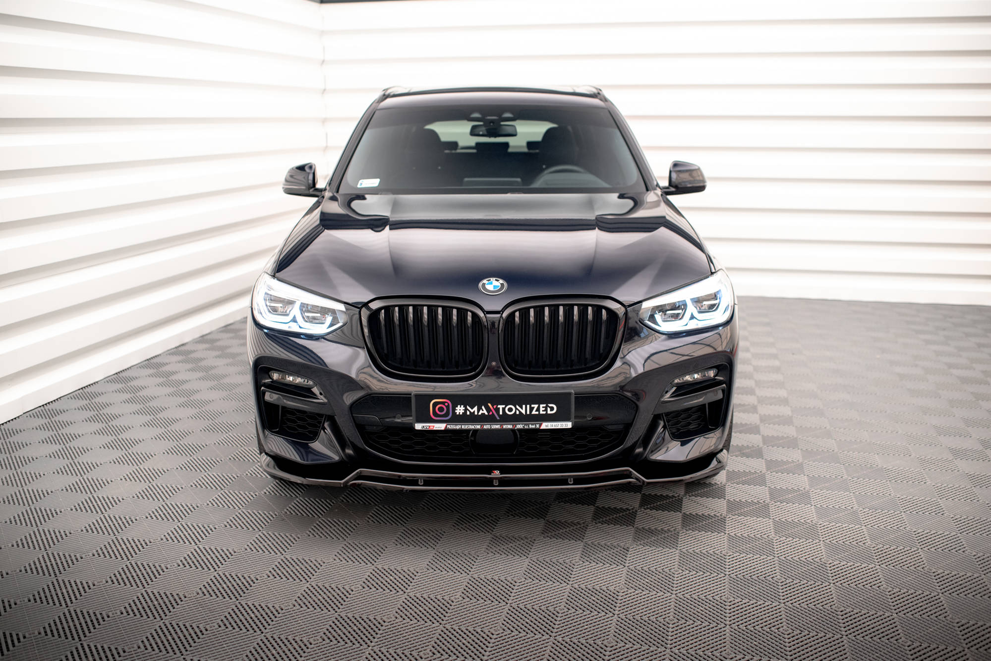 Front Ansatz V.1 für BMW X3 M40d / M40i / M-Paket G01 schwarz Hochglanz
