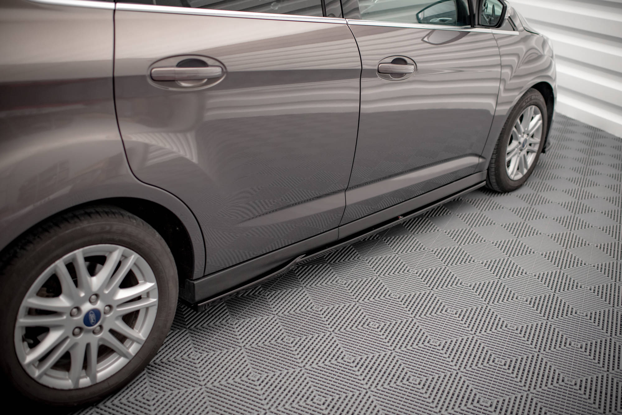 Street+ Seitenschweller Leisten passend für Ford C-Max Mk2 schwarz Hochglanz