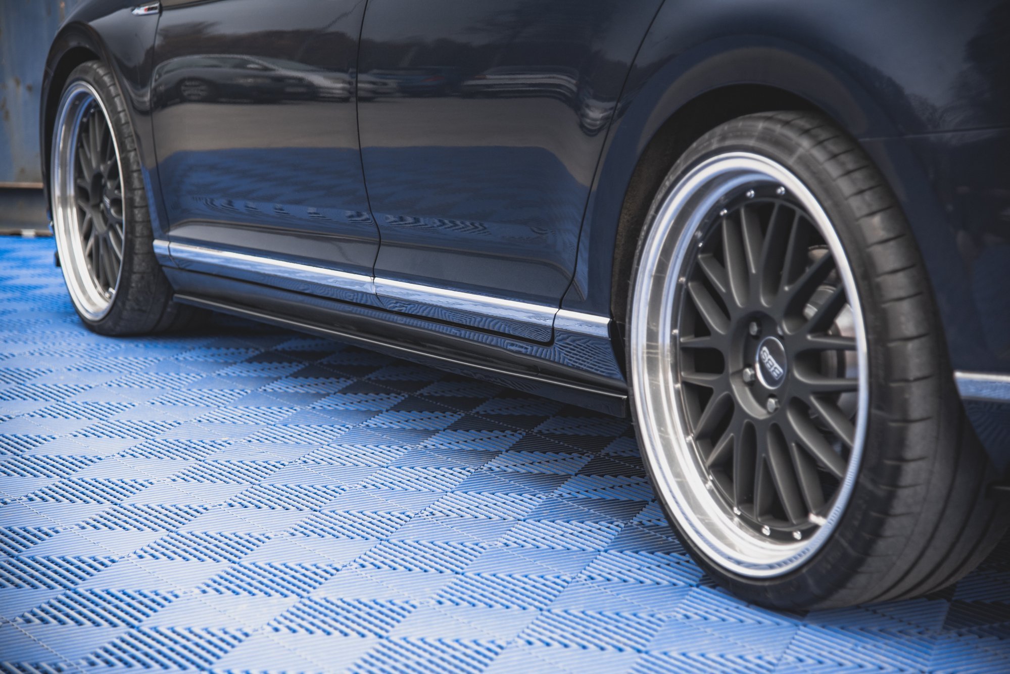 Street+ Seitenschweller Leisten passend für VW Passat B8 schwarz Hochglanz
