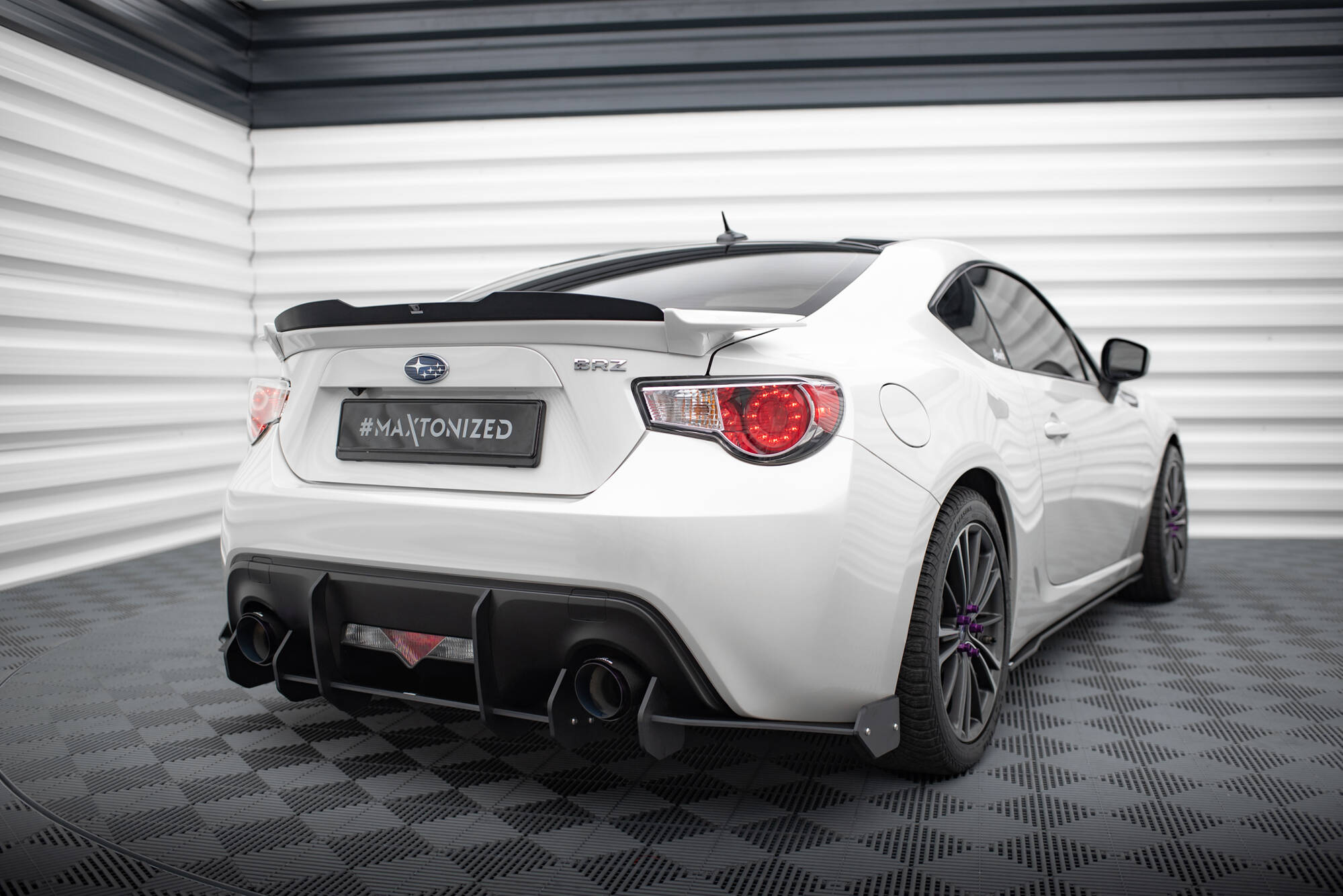 Street Pro Heckschürze Heck Ansatz Diffusor passend für Subaru BRZ Mk1 / Mk1 FL