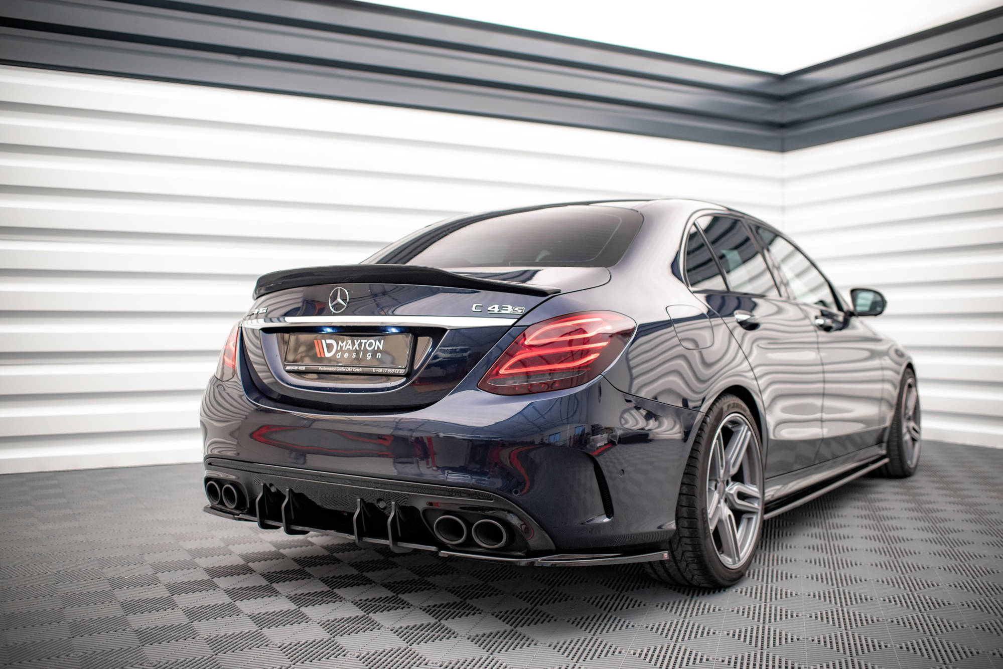 Street Pro Heckschürze Heck Ansatz Diffusor passend für Mercedes C 43 Limousine W205 FL rot