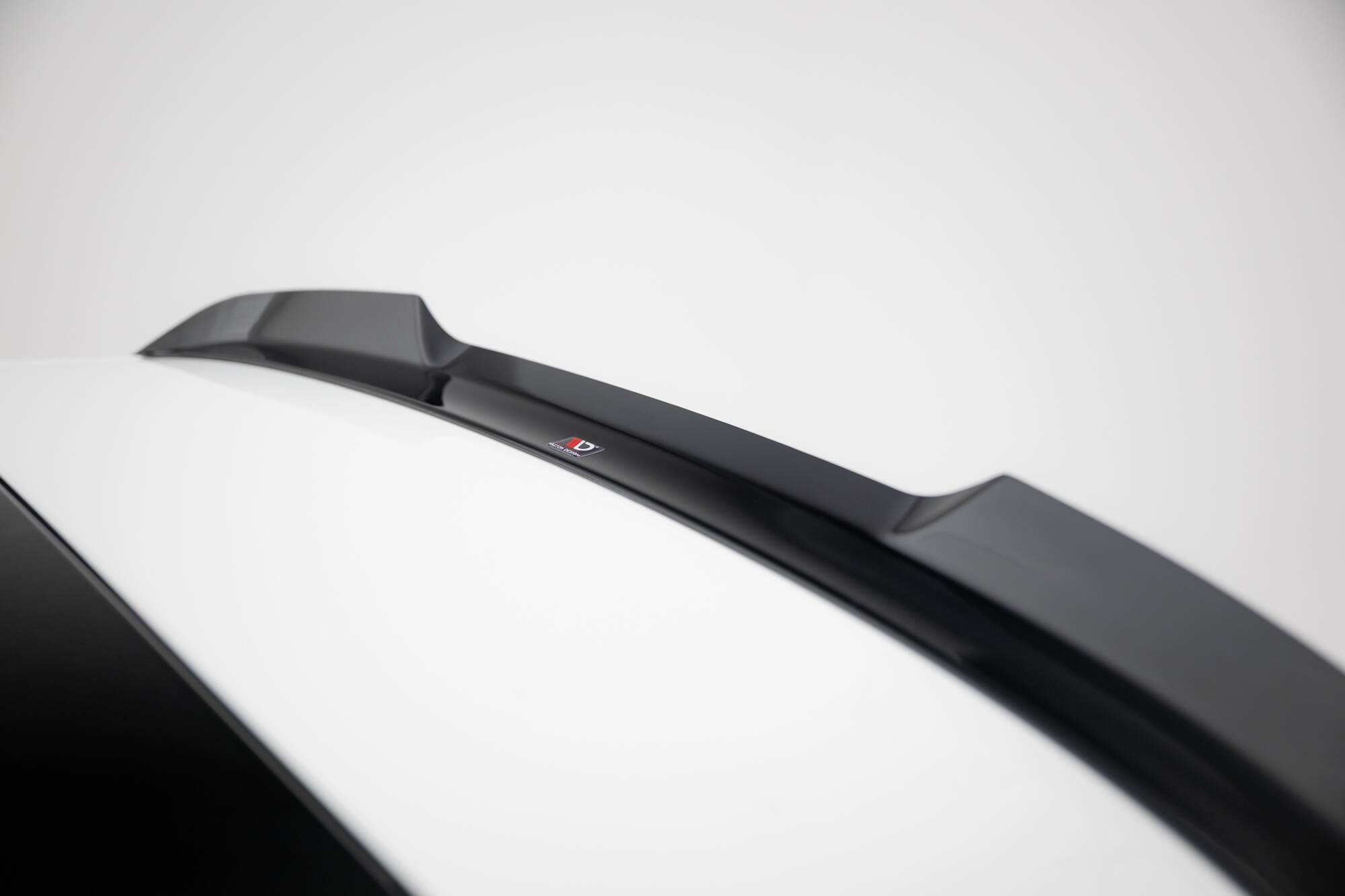 Heck Spoiler Aufsatz Abrisskante V.2 passend für VW Golf GTI / GTE / GTD / R-Line / R Mk8 schwarz Hochglanz