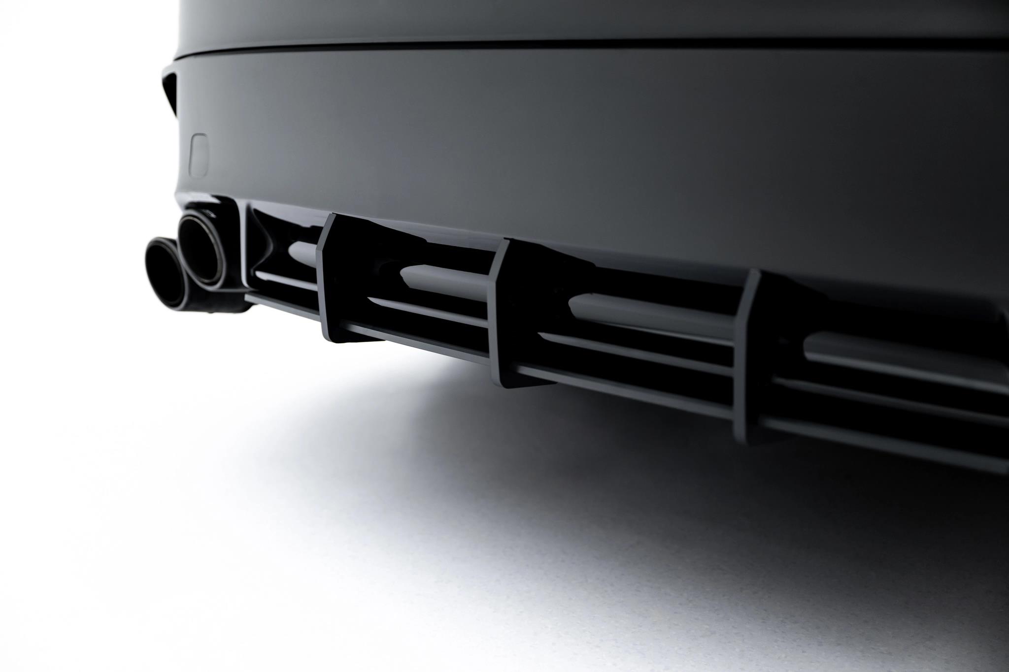 Heckansatz Diffusor passend für Lexus IS 500 Mk3 Facelift 2 XE30 schwarz-rot