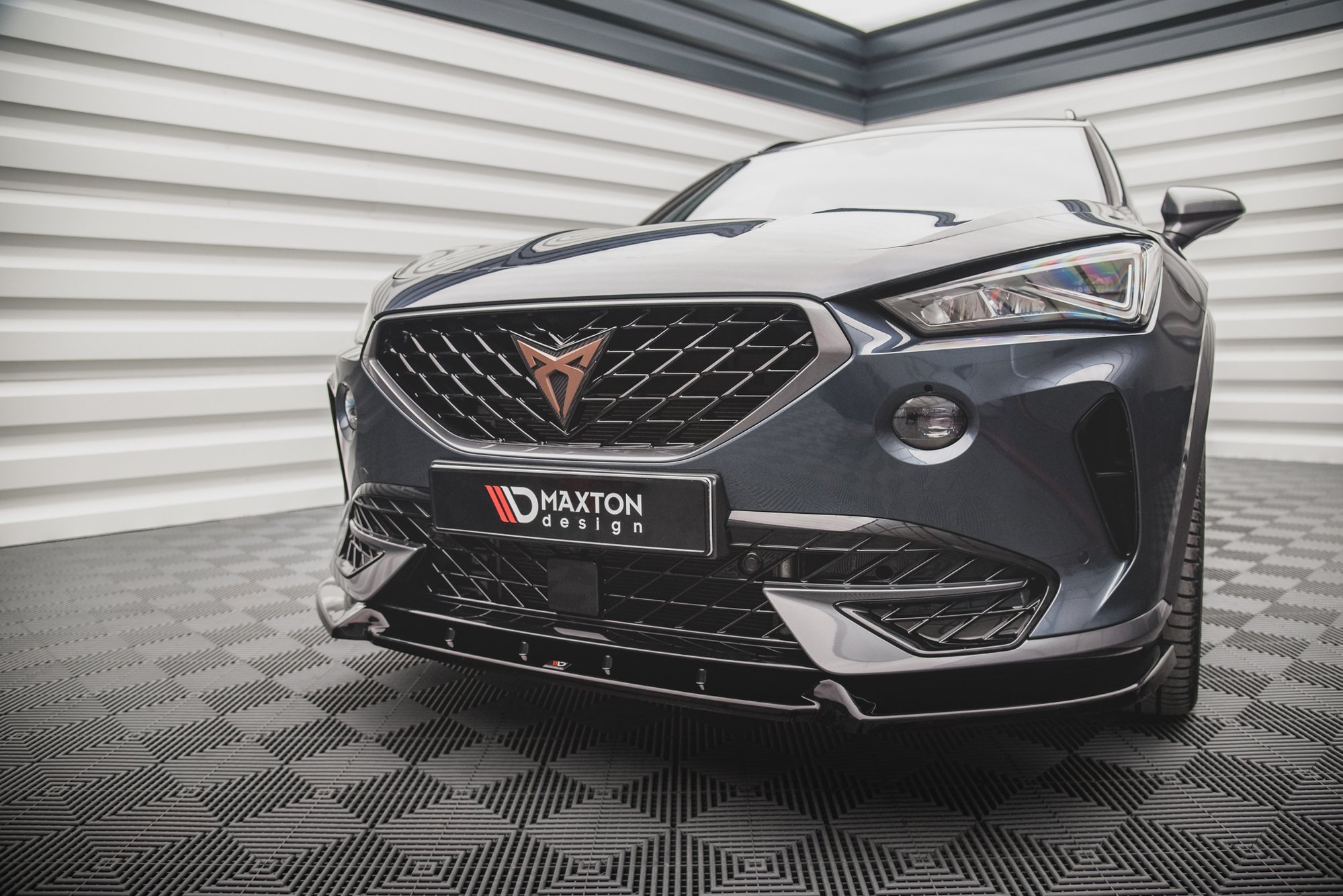 Frontlippe V.2 passend für CUPRA Formentor schwarz Hochglanz
