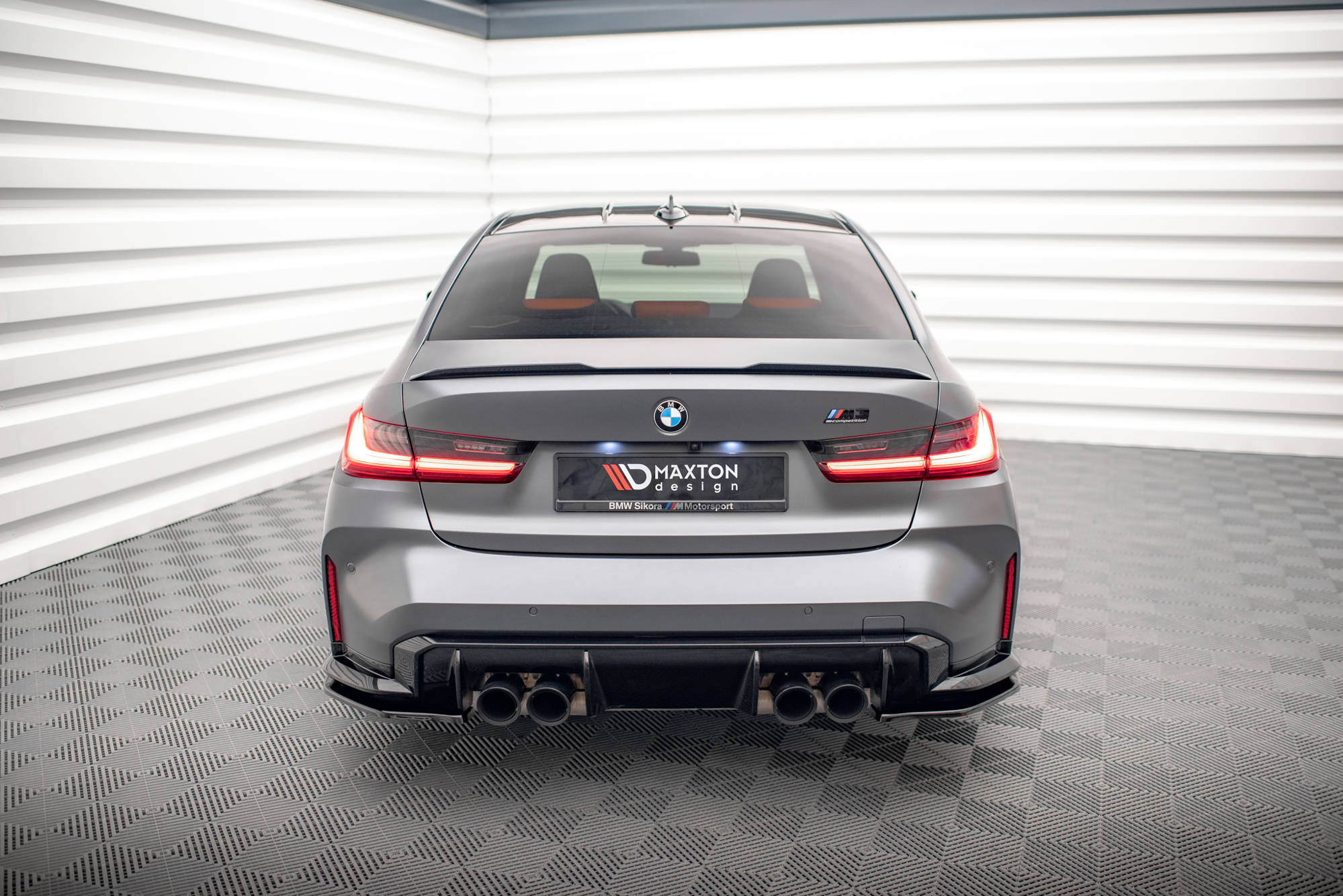 Street+ Heck Ansatz Flaps V.2 passend für BMW M3 Limousine / Touring G80 / G81 schwarz Hochglanz