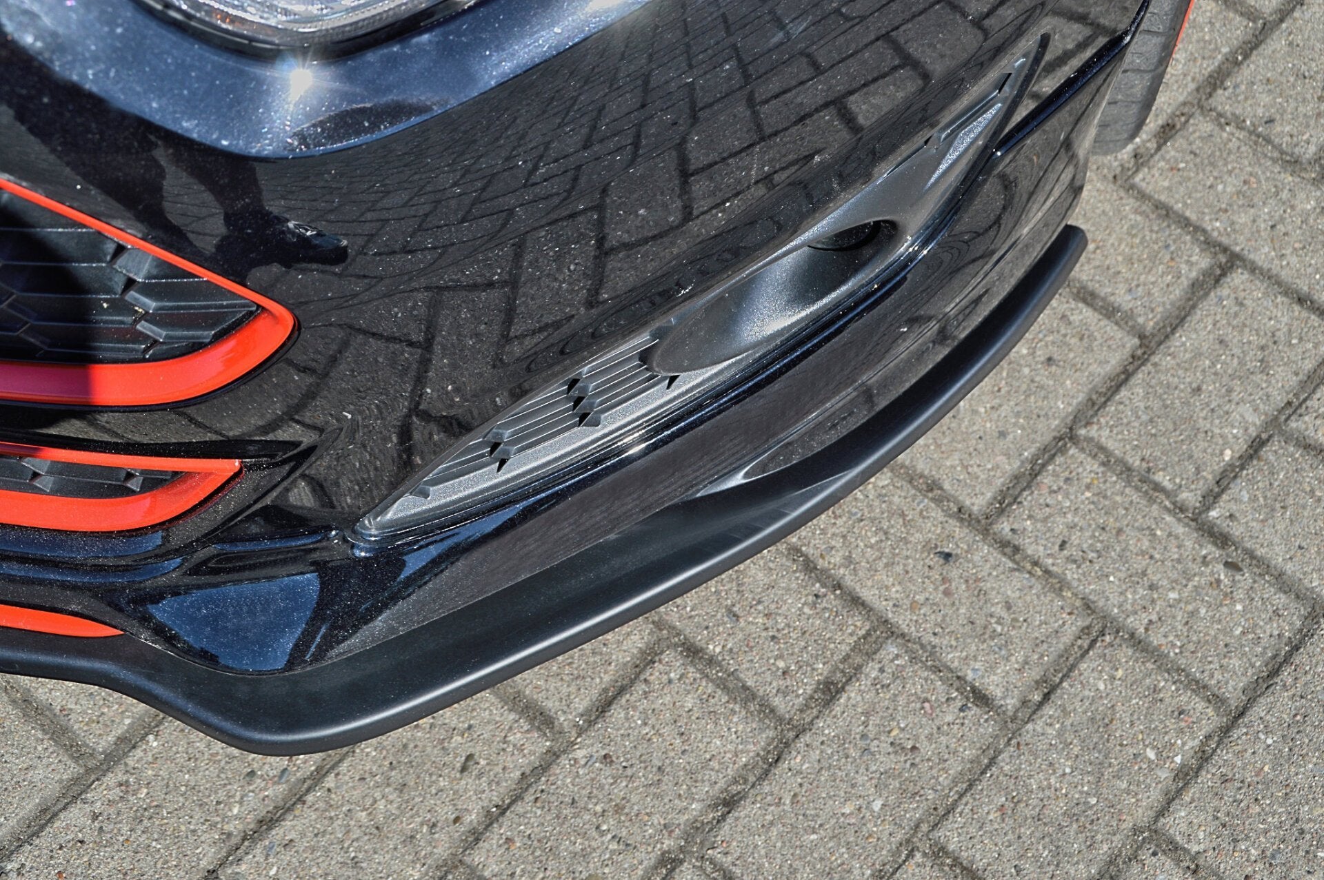 CUP Frontspoilerlippe für Ford Fiesta Sport JA8 MK7 FL Bj. ab.2012- Carbon Optik