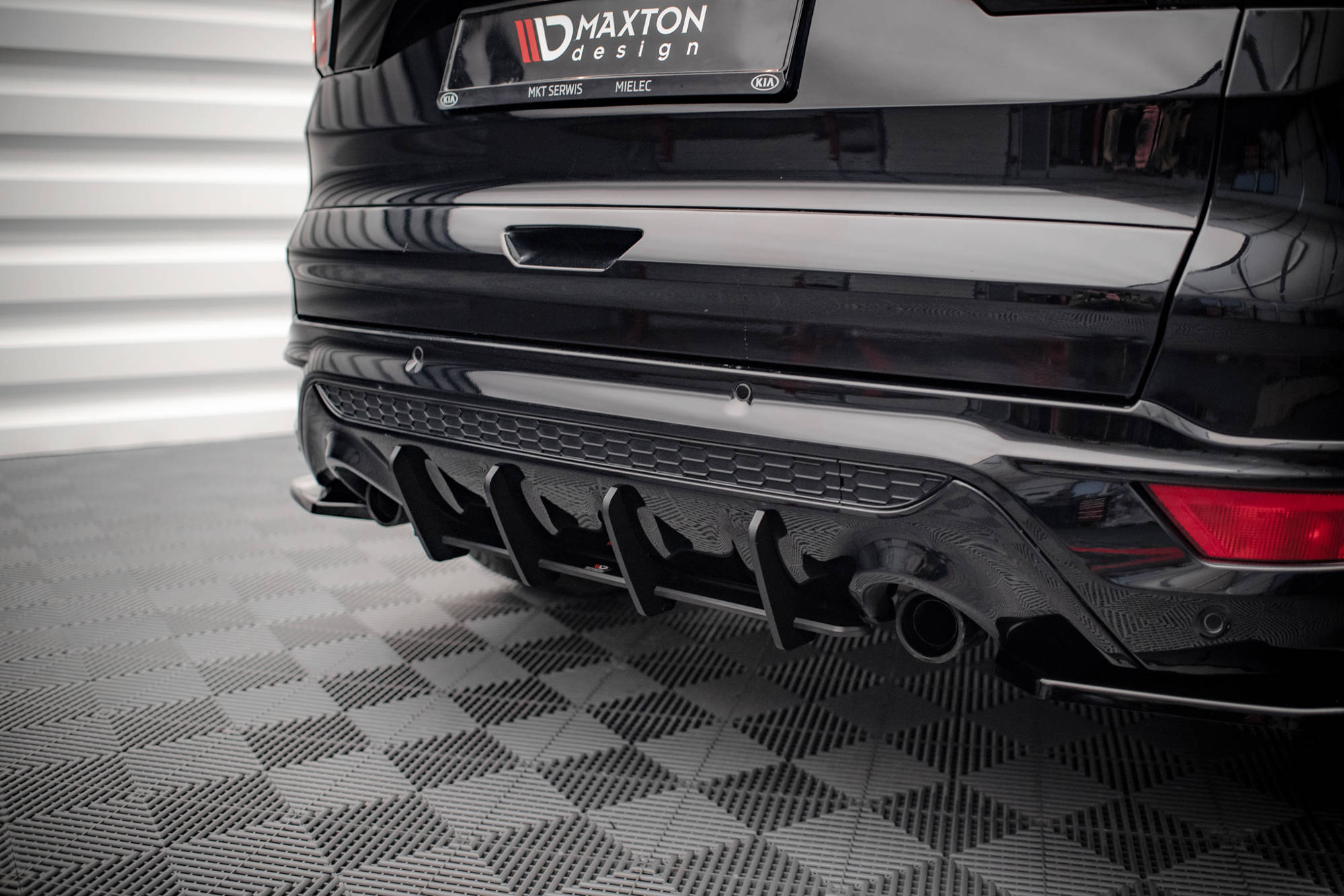 Street Pro Heckschürze Heck Ansatz Diffusor passend für Ford Escape ST-Line Mk3