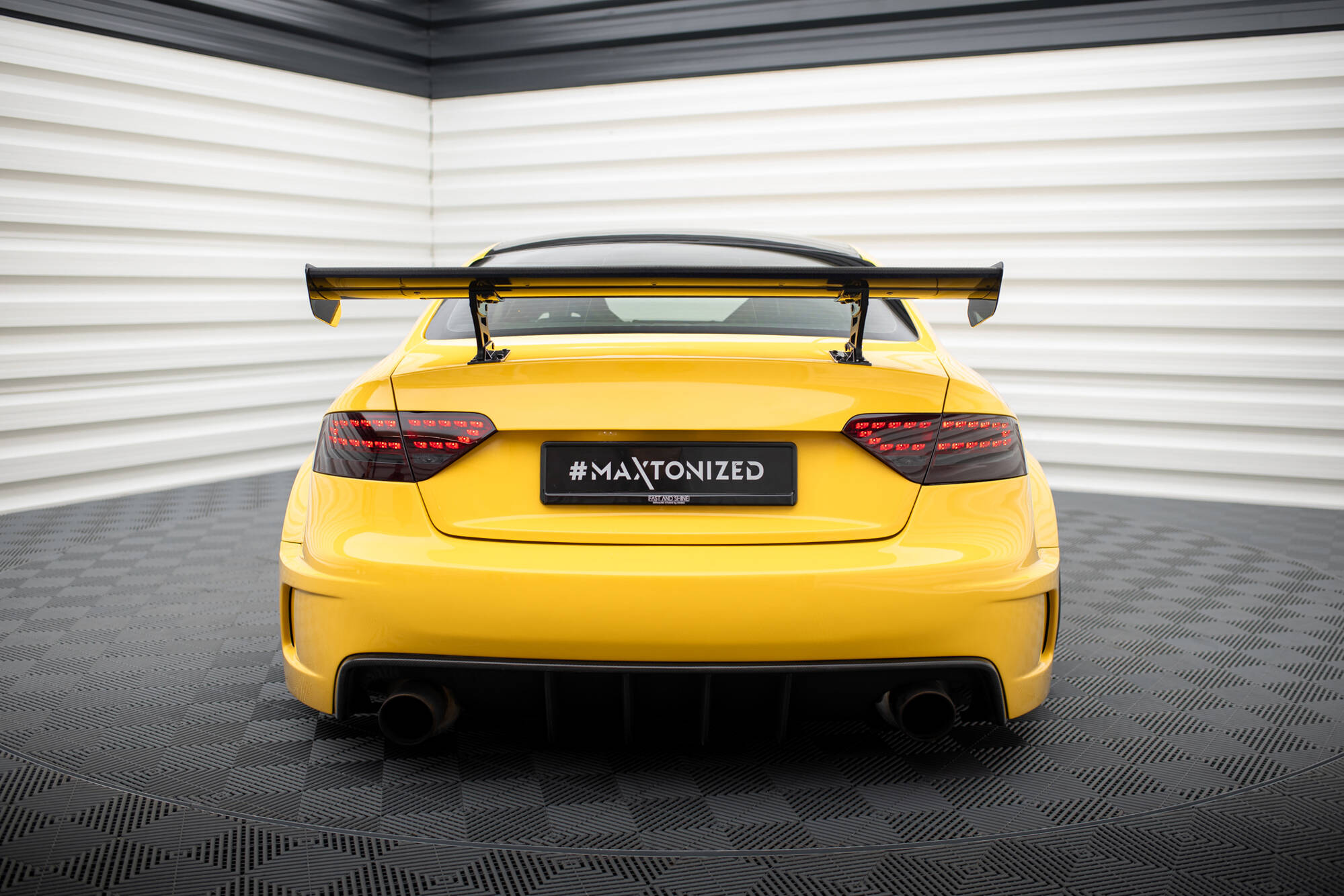 Carbon Heck Spoiler Heckflügel Standfuß Innen passend für Audi A5 Coupe 8T