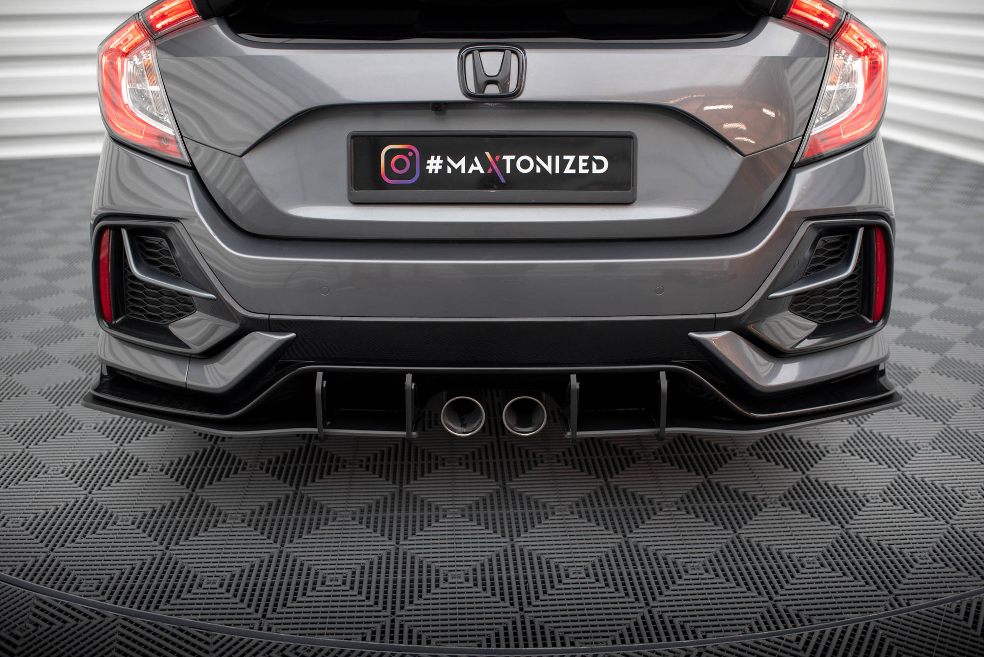 Street Pro Heck Ansatz Flaps passend für Honda Civic Sport Mk 10 rot